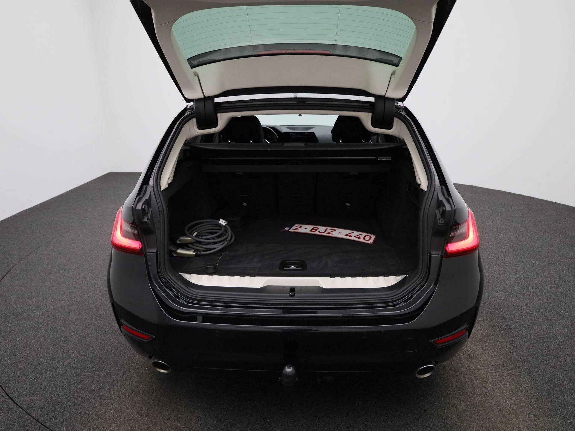 BMW-3 Serie-image-10