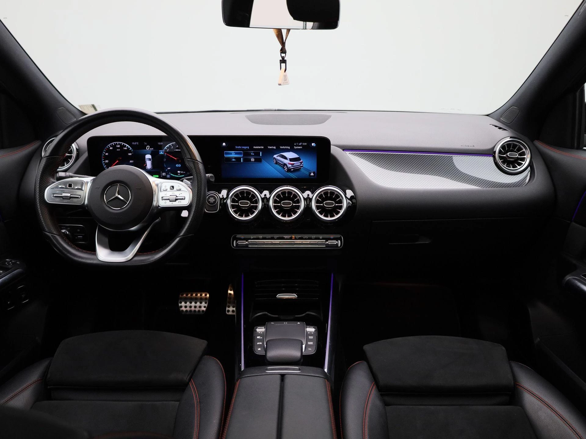 Mercedes-Benz GLA 250 e Business Solution AMG Limited