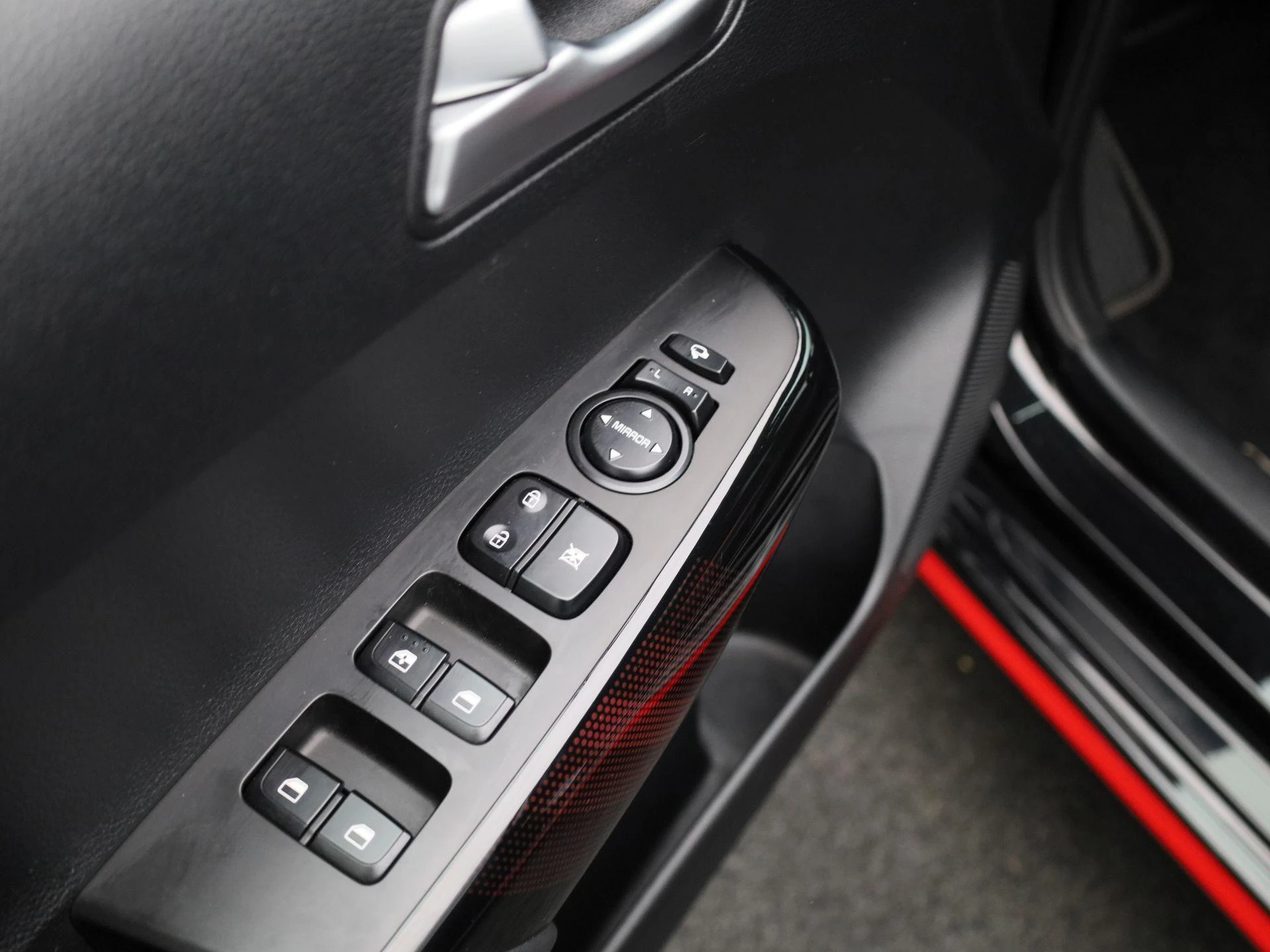 Kia-Picanto-image-28