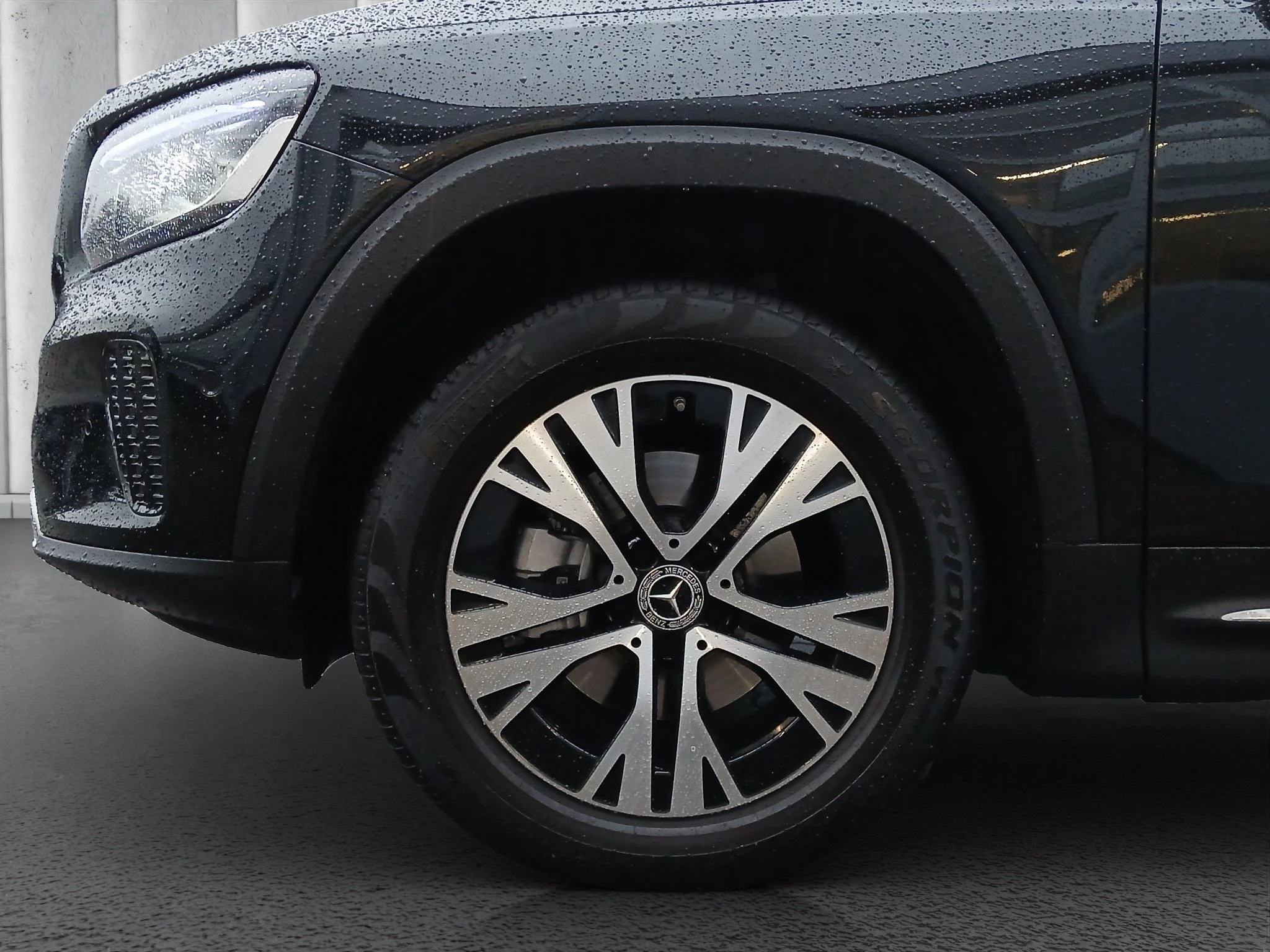 Mercedes-Benz GLB 200 Progressive AUT | LED | NAVI |