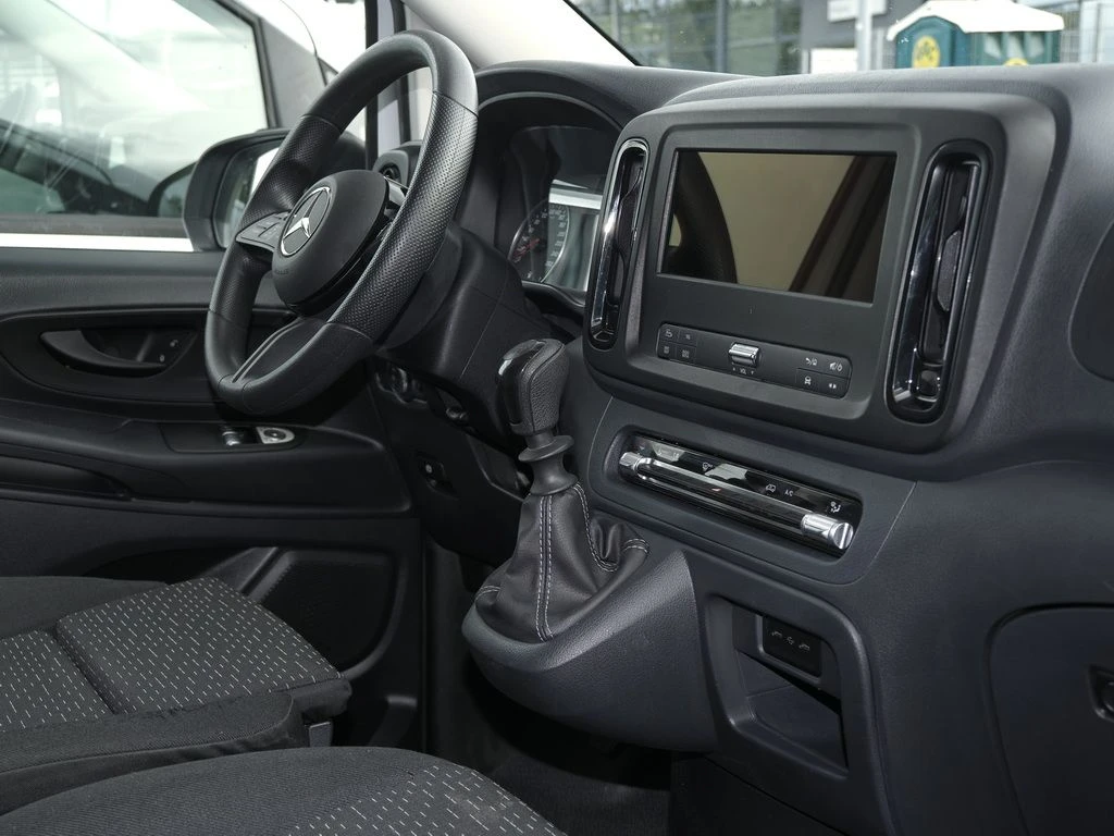 Mercedes-Benz-Vito 116-image-8