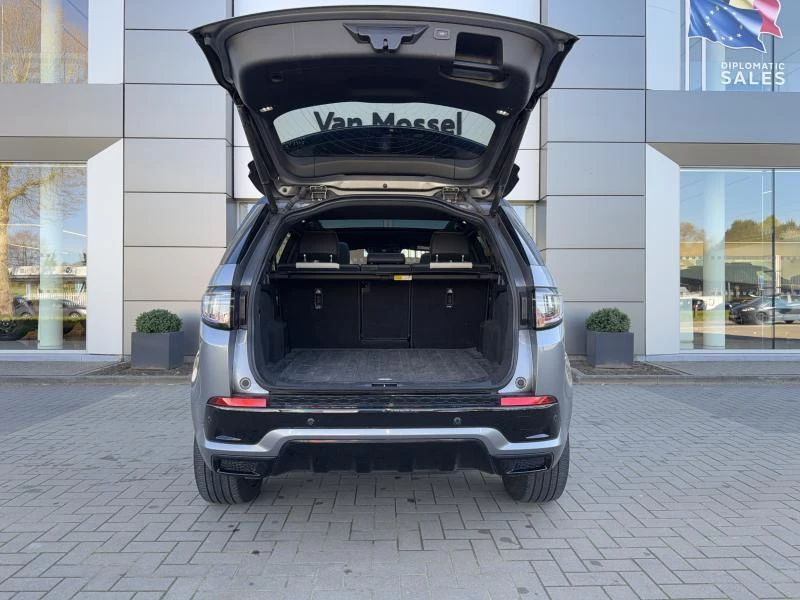 Land Rover-Discovery Sport-image-5