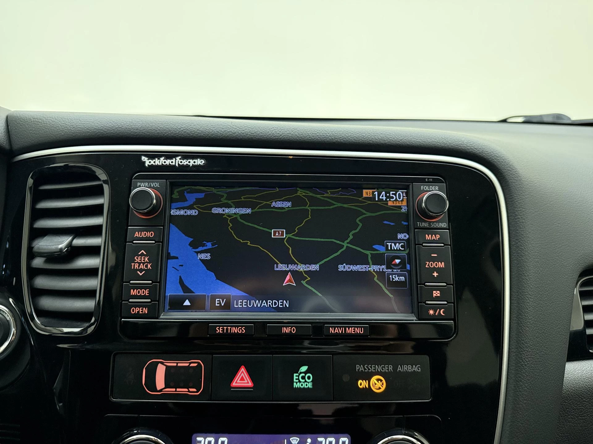 Mitsubishi-Outlander-image-16