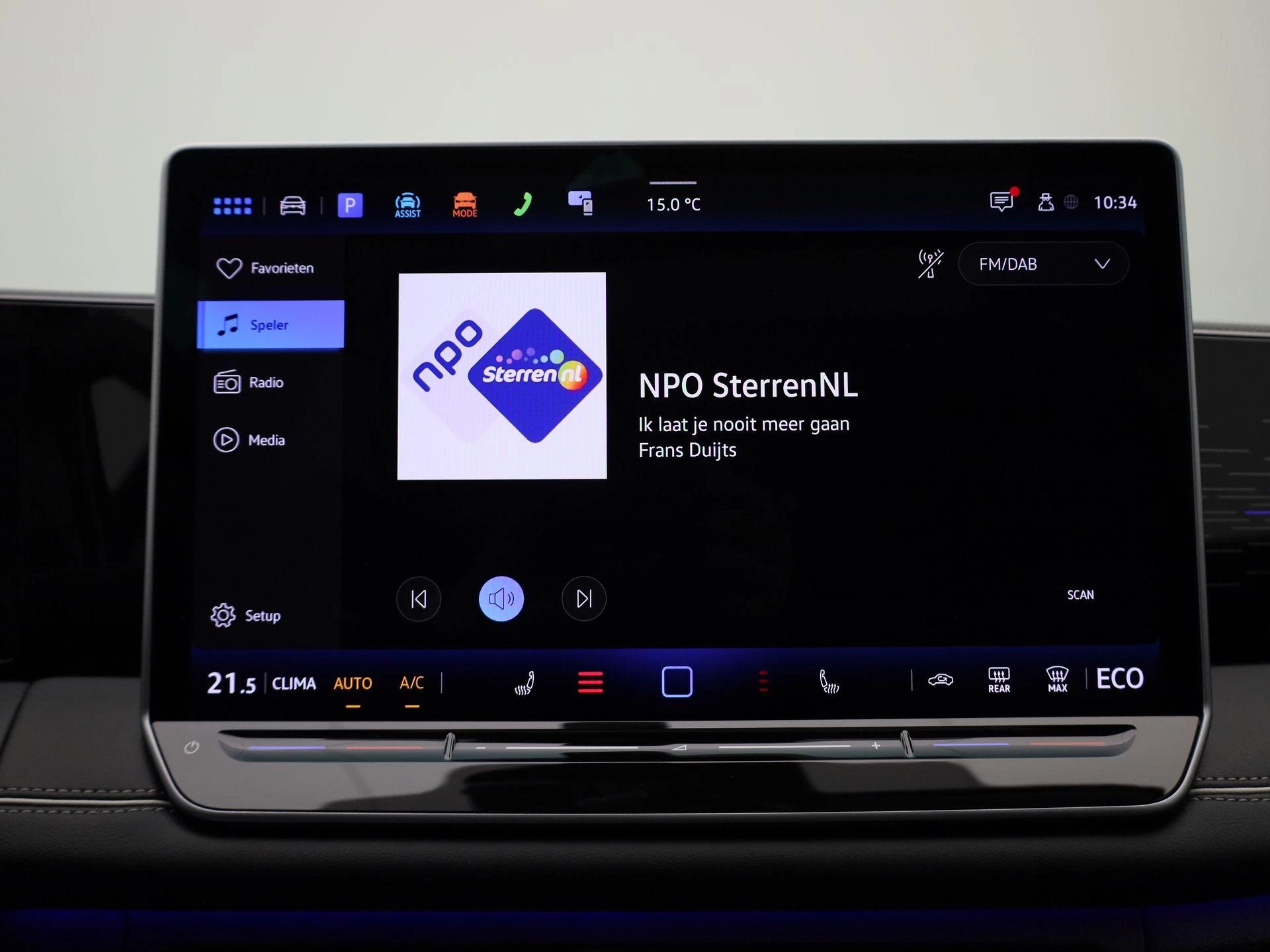 Volkswagen-Tiguan-image-23