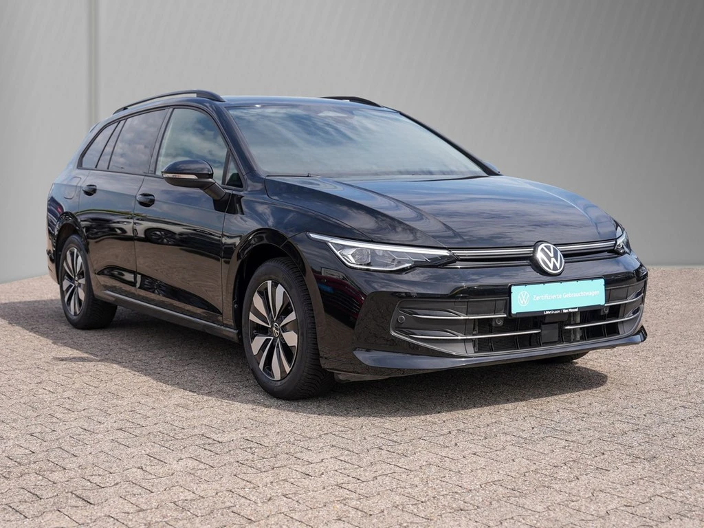 Volkswagen-Golf-image-2