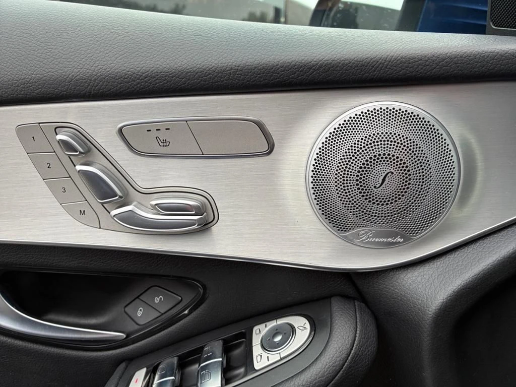 Mercedes-Benz-GLC 350 d-image-7