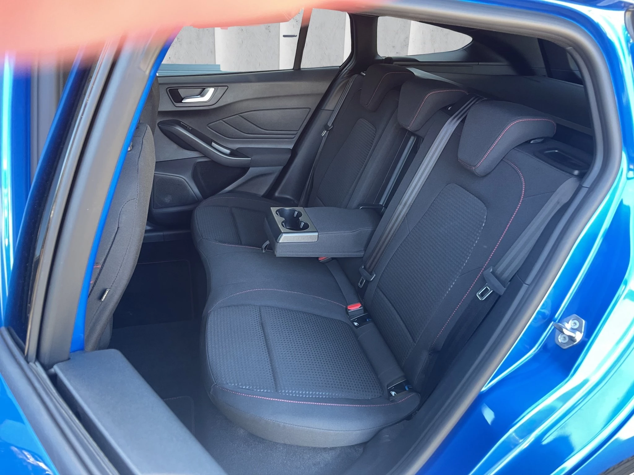 Ford Focus ST-Line X Turnier Aut.*AHK*ACC*HUD*KAM*NAVI*WINTER-PKT.