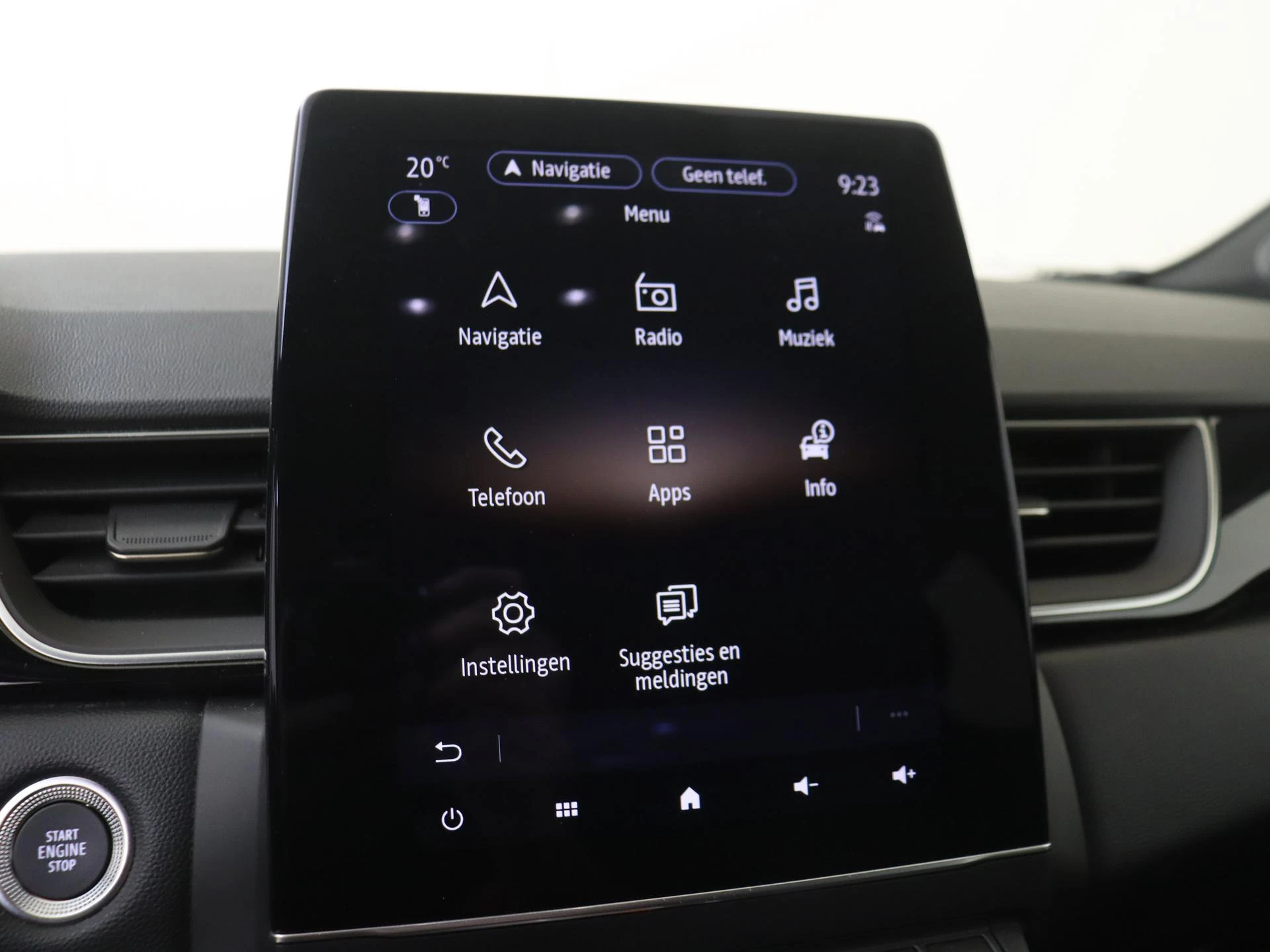 Renault-Captur-image-16