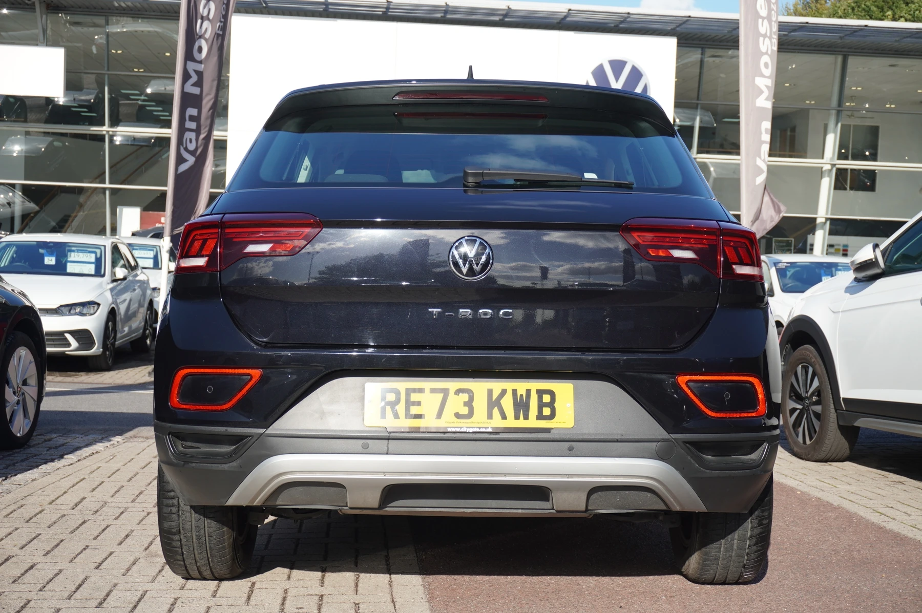 Volkswagen-T-Roc-image-14
