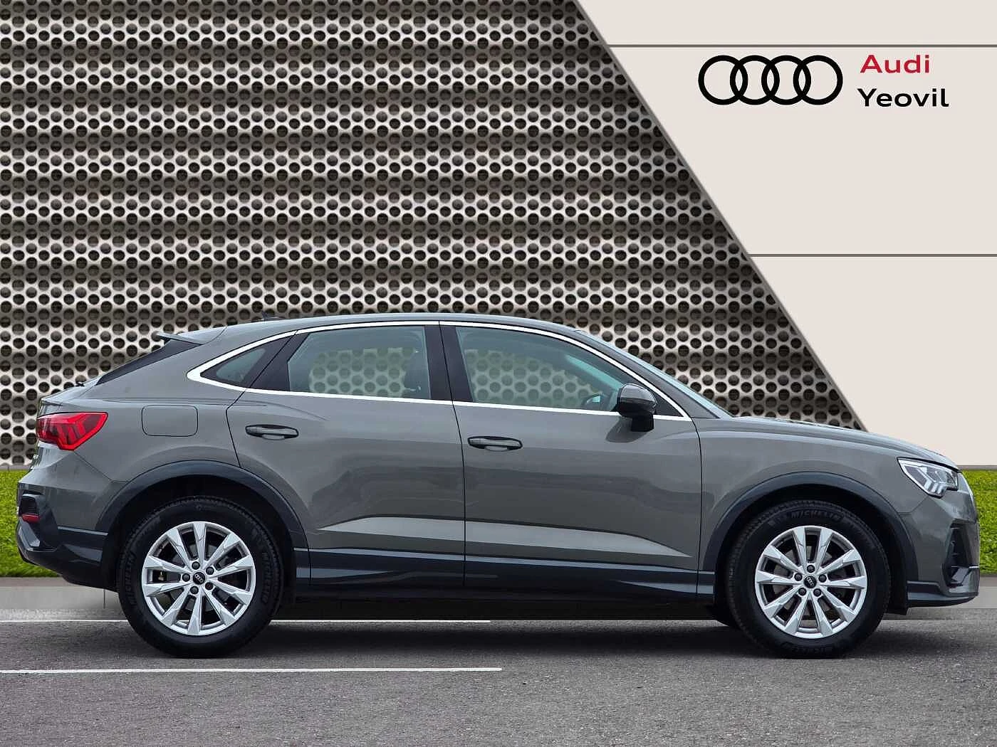 Audi-Q3-image-3