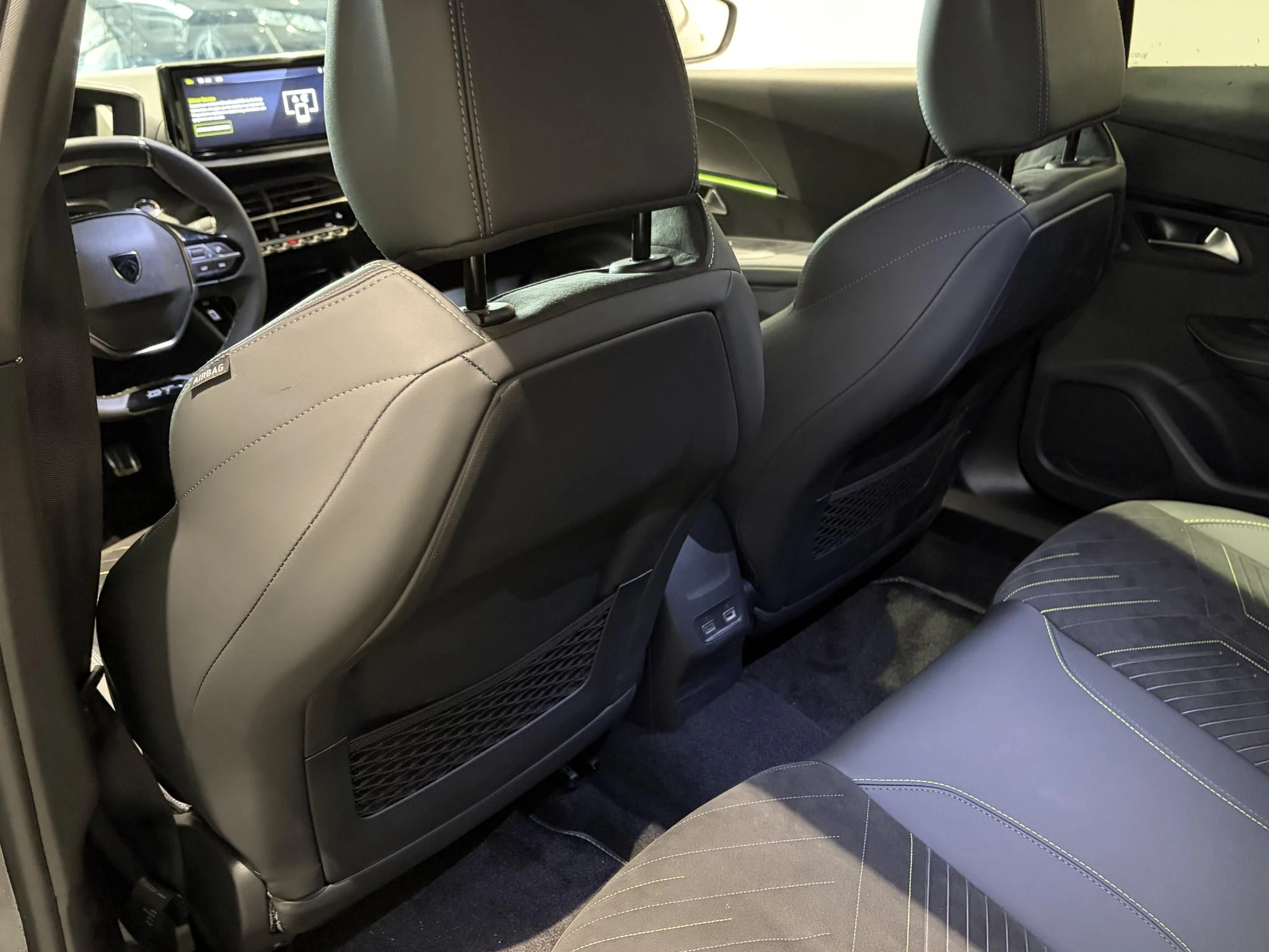 Peugeot-2008-image-9