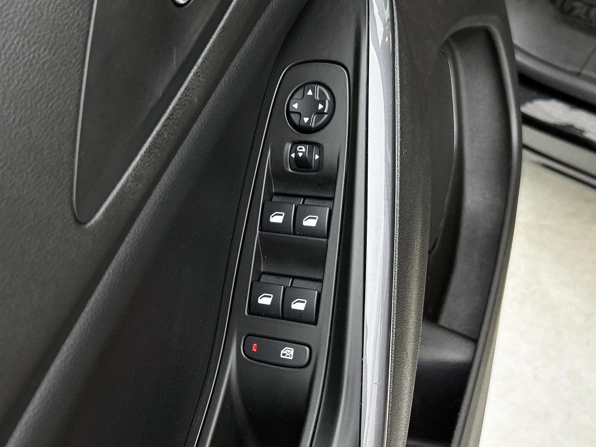 Opel-Grandland X-image-31
