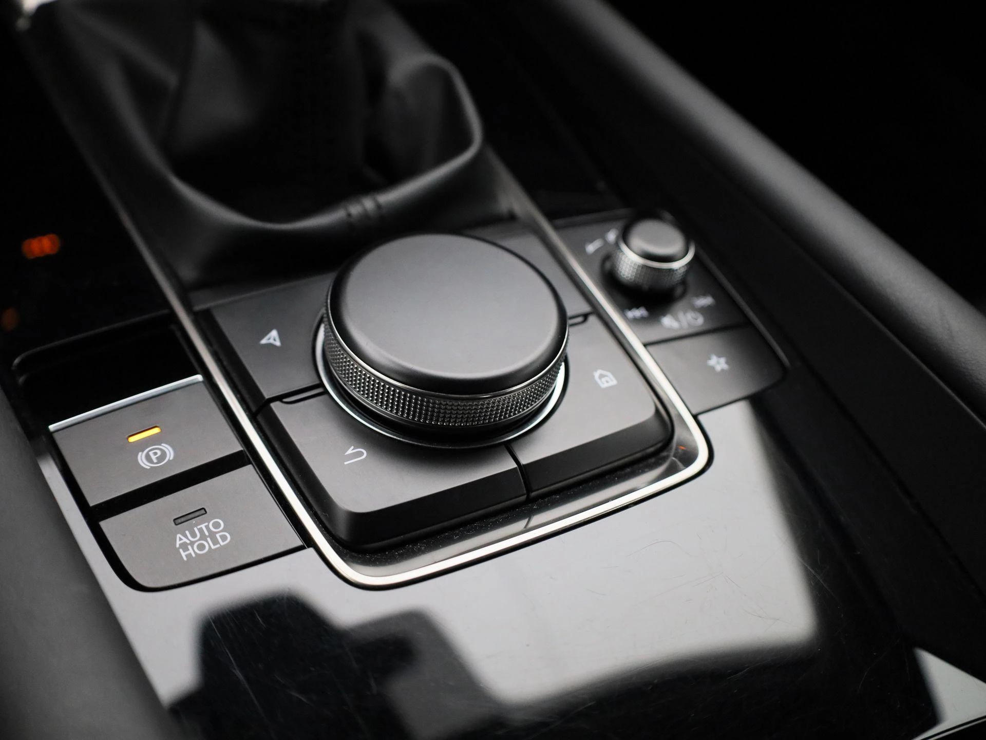 Mazda-3-image-19