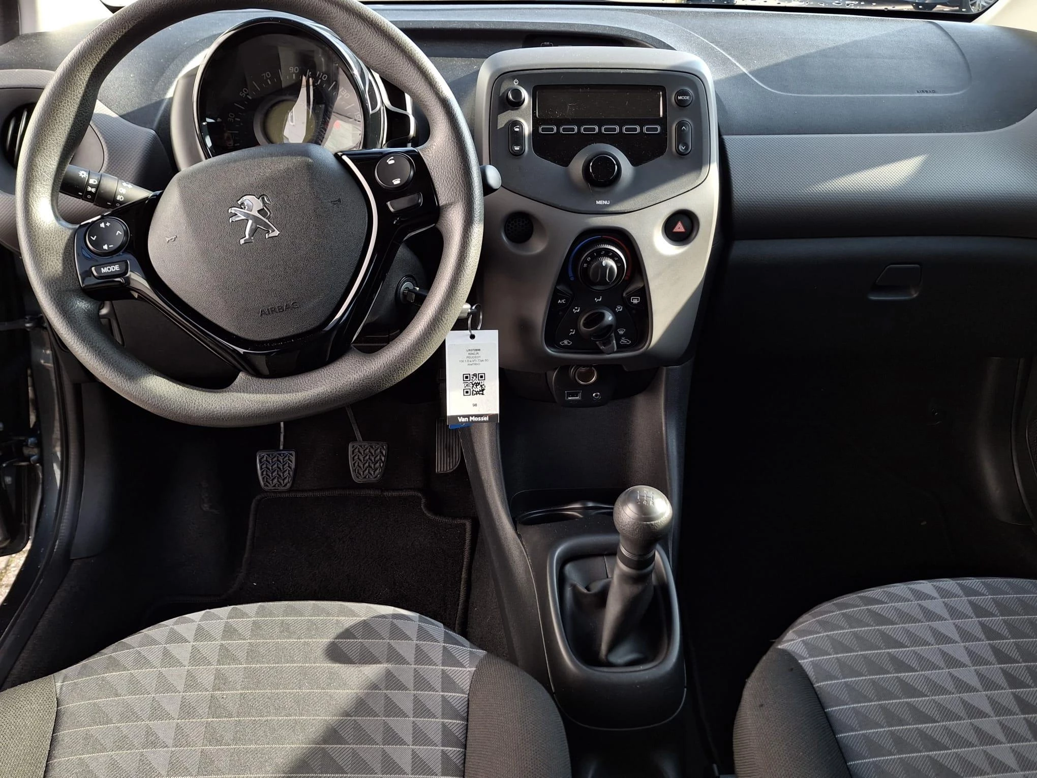 Peugeot-108-image-11