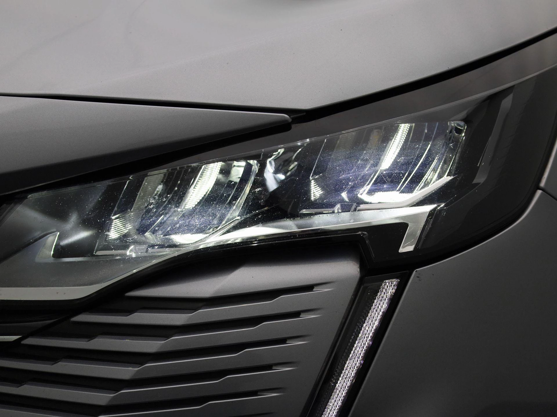 Peugeot-5008-image-13