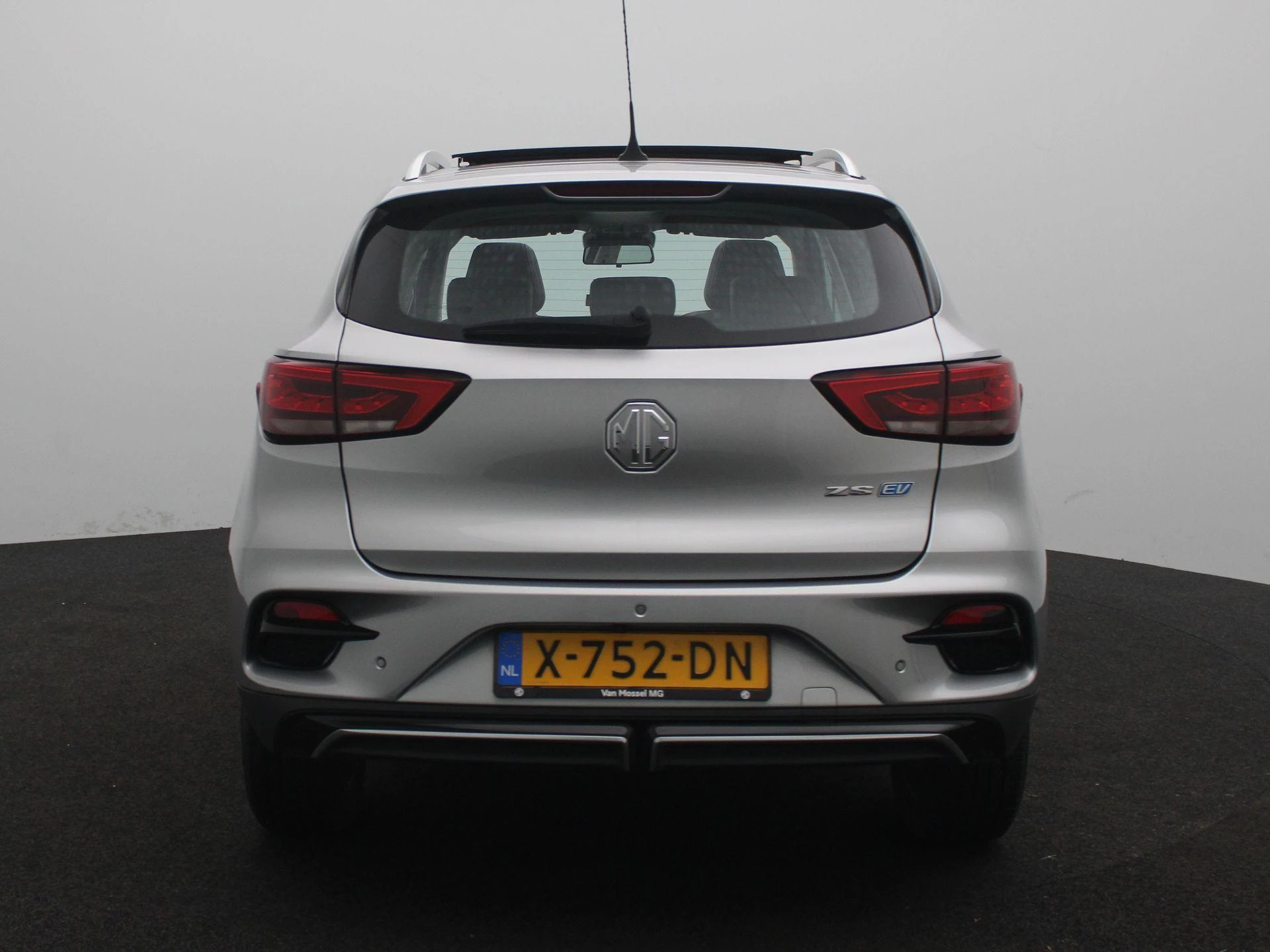 MG ZS EV