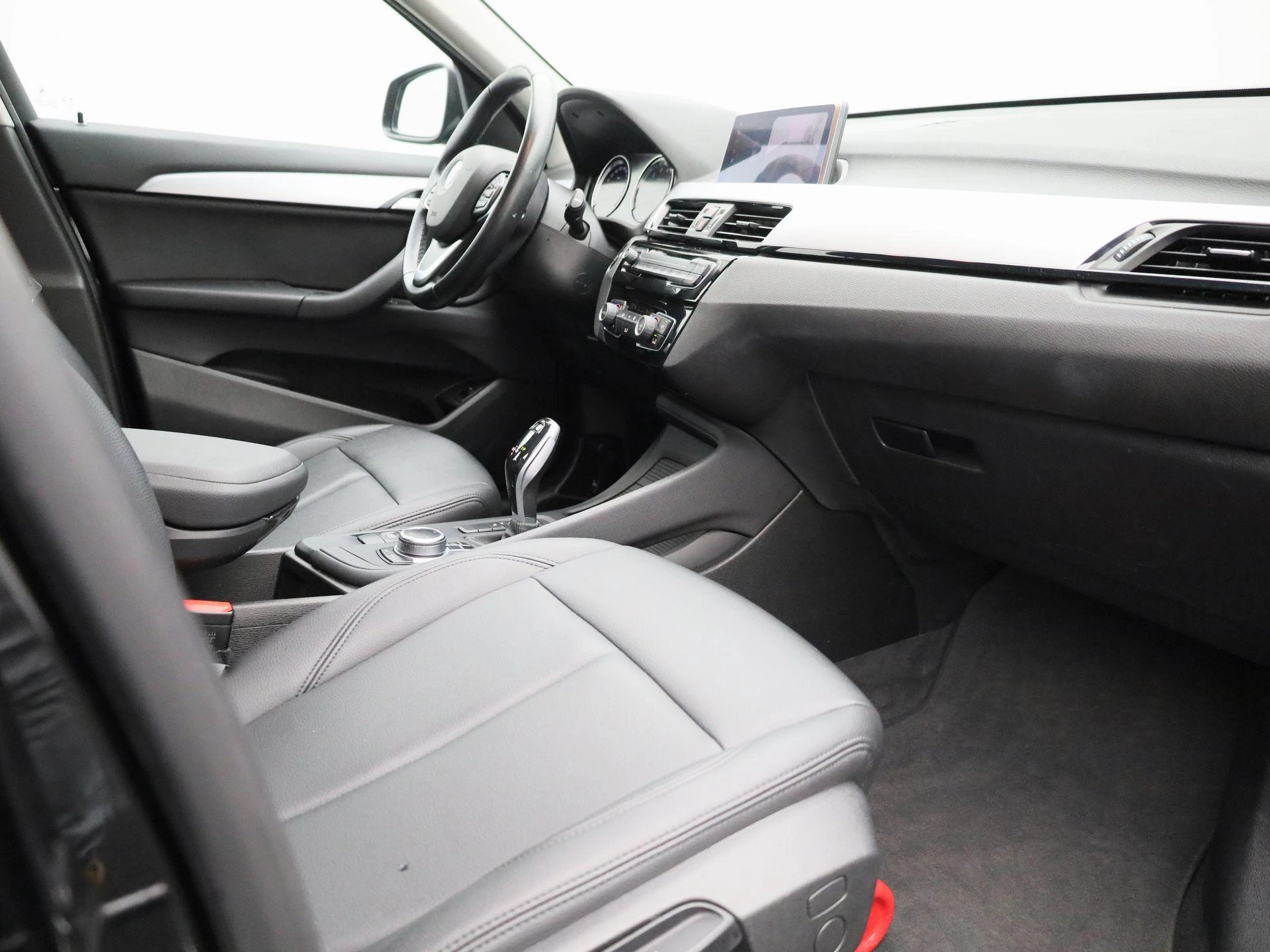 BMW X1 sDrive18iA (100 kW)