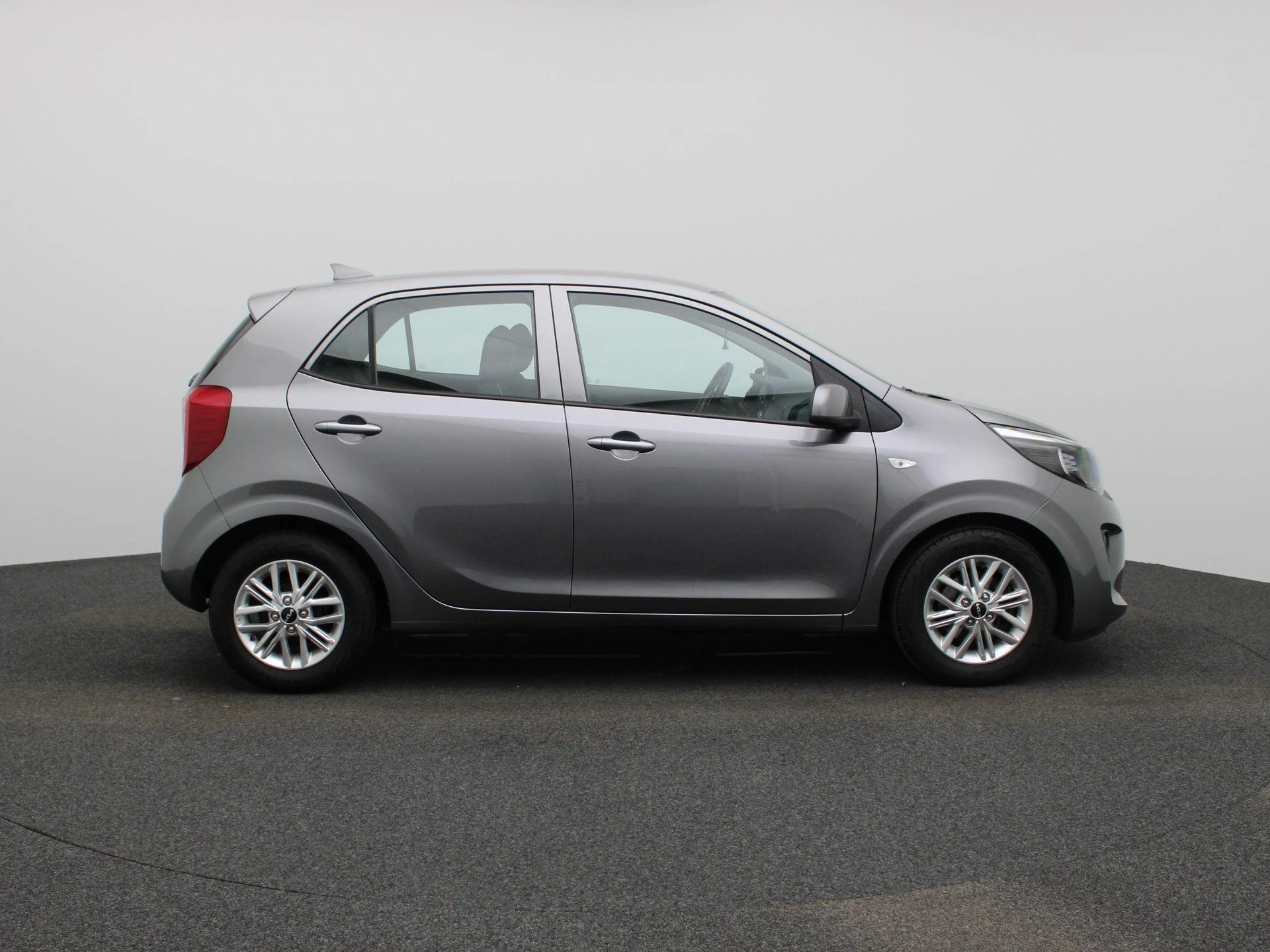 Kia-Picanto-image-5