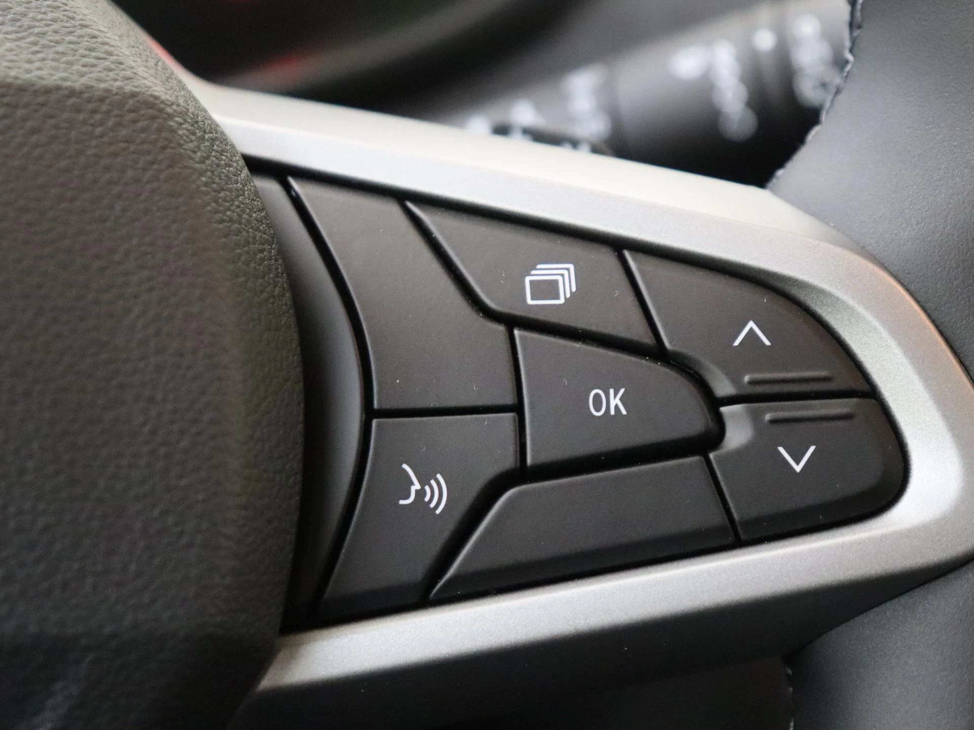 Dacia-Sandero-image-13