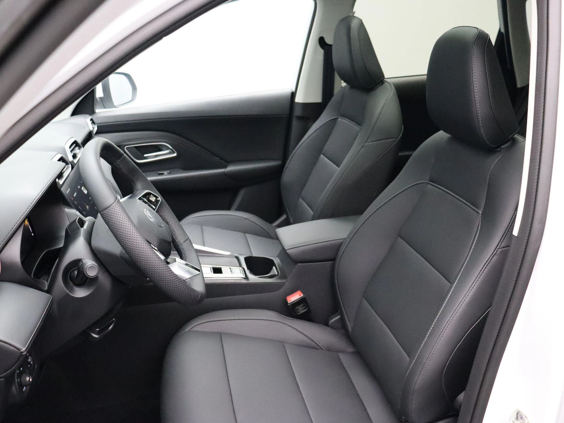 MG-ZS-image-10