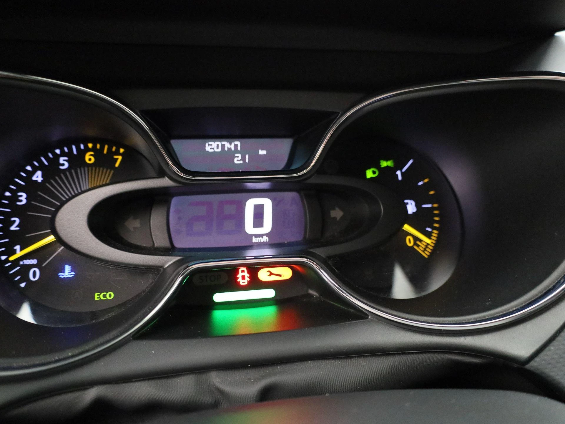 Renault-Captur-image-7