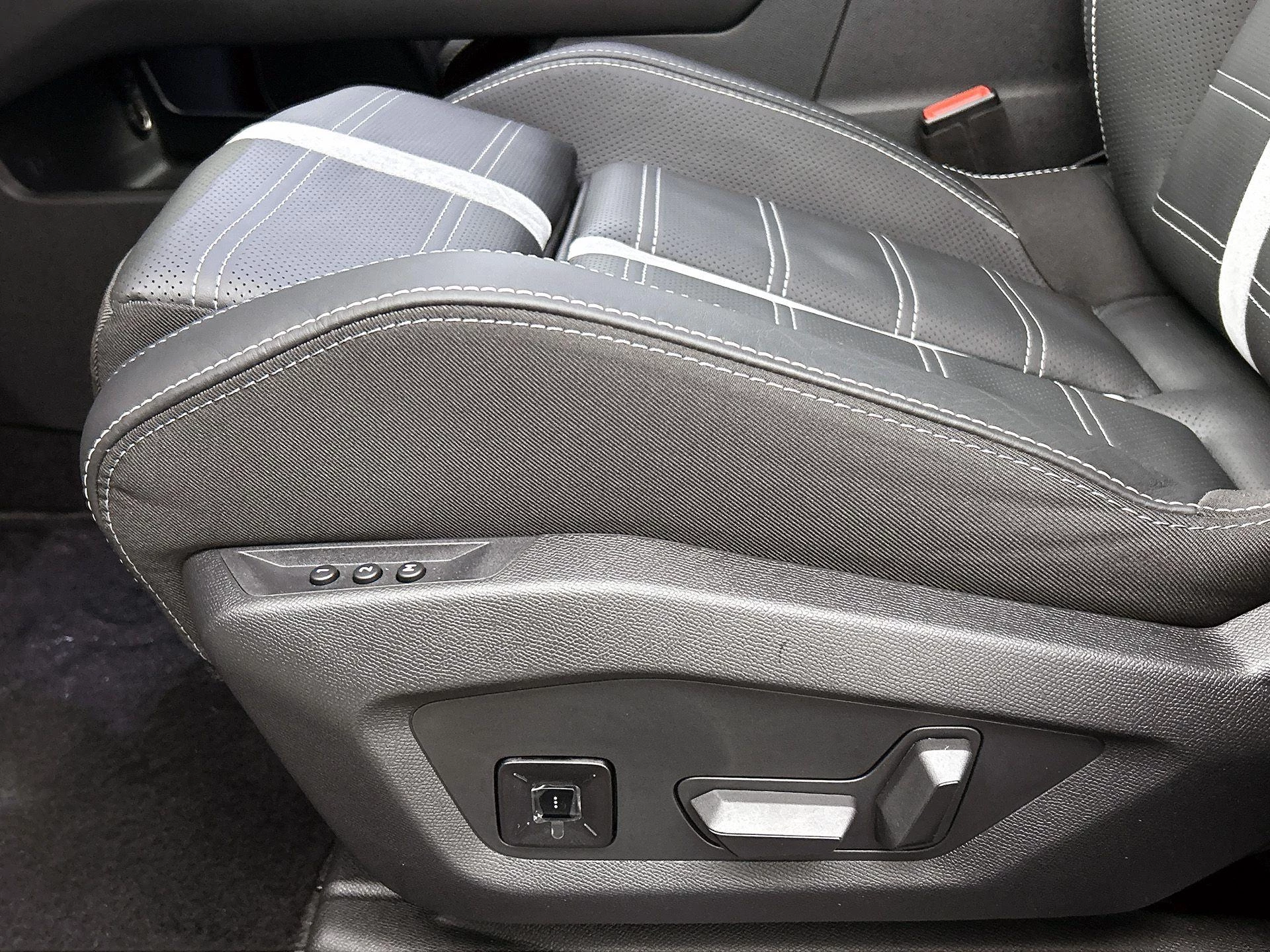 Opel-Grandland-image-23