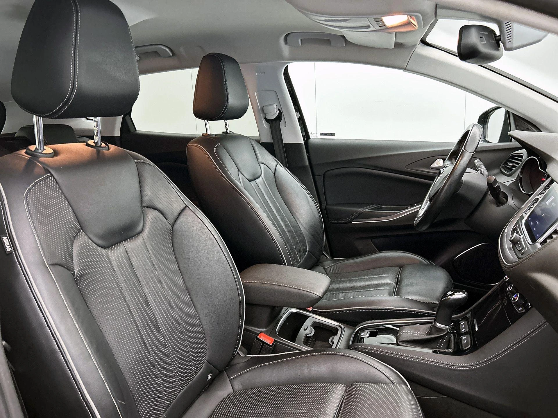 Opel-Grandland X-image-36