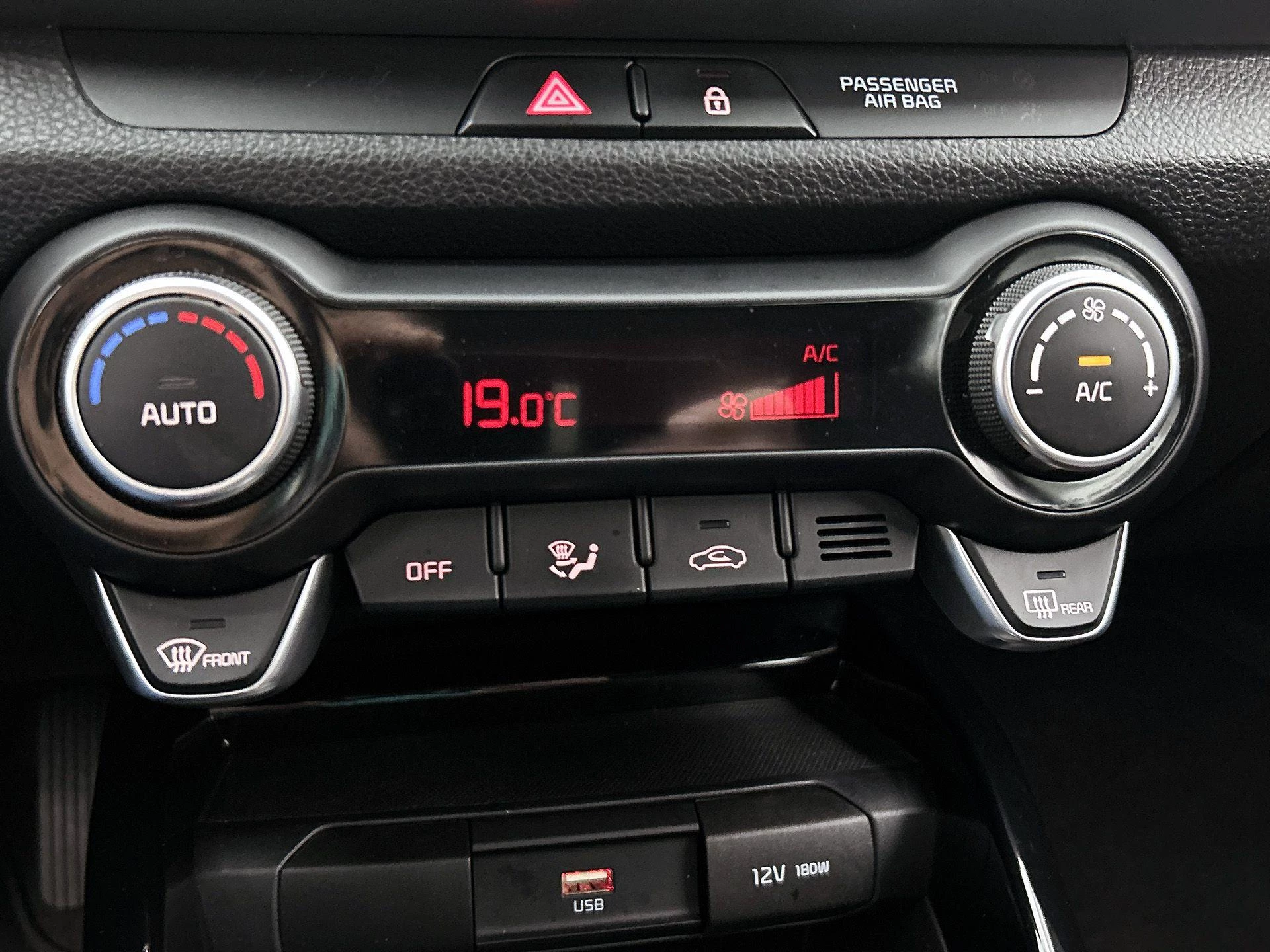 Kia Stonic 1.0 T-GDi MHEV DynamicLine