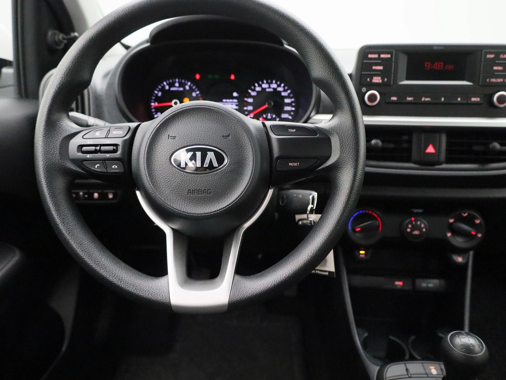Kia-Picanto-image-6