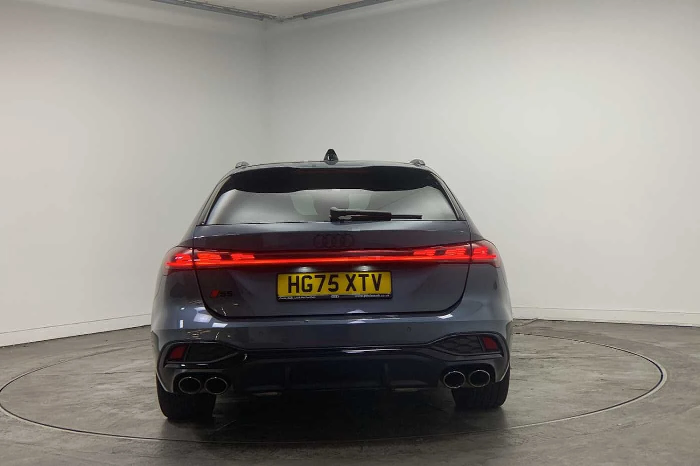 Audi-S5-image-10