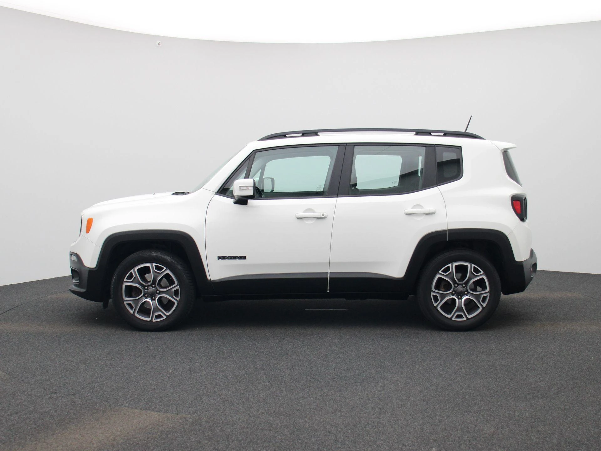 Jeep-Renegade-image-3