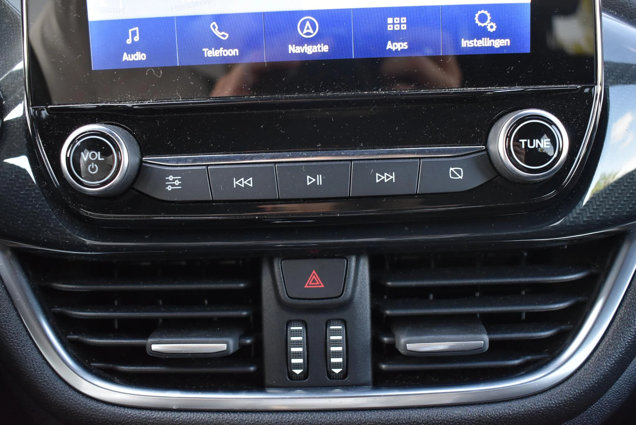 Ford Fiesta 1.0 EcoBoost Hybrid ST-Line X