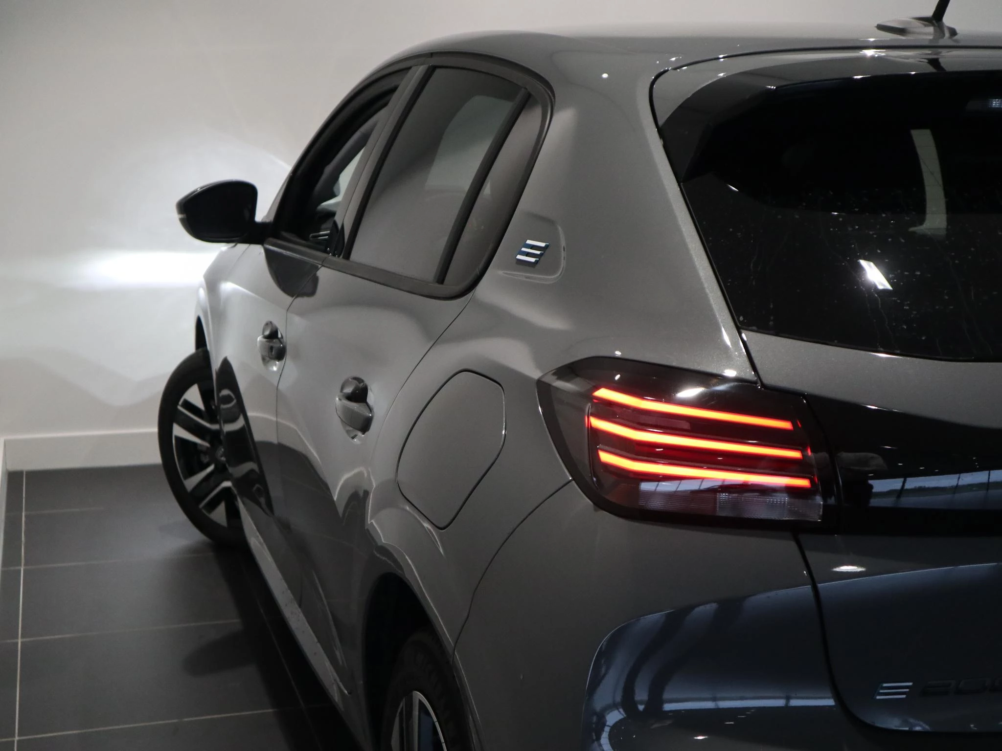 Peugeot-208-image-26