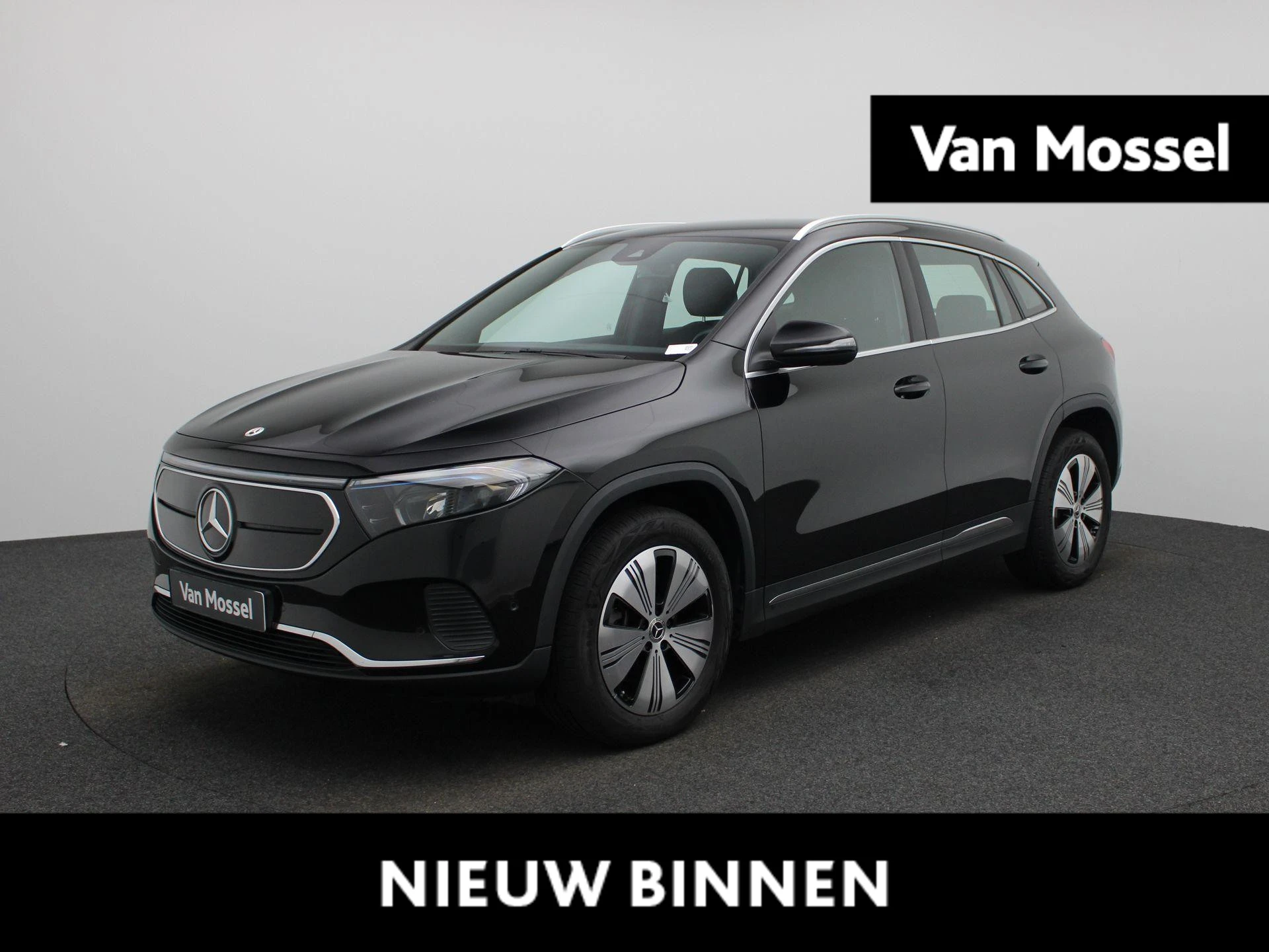 Mercedes-Benz-EQA-image-0