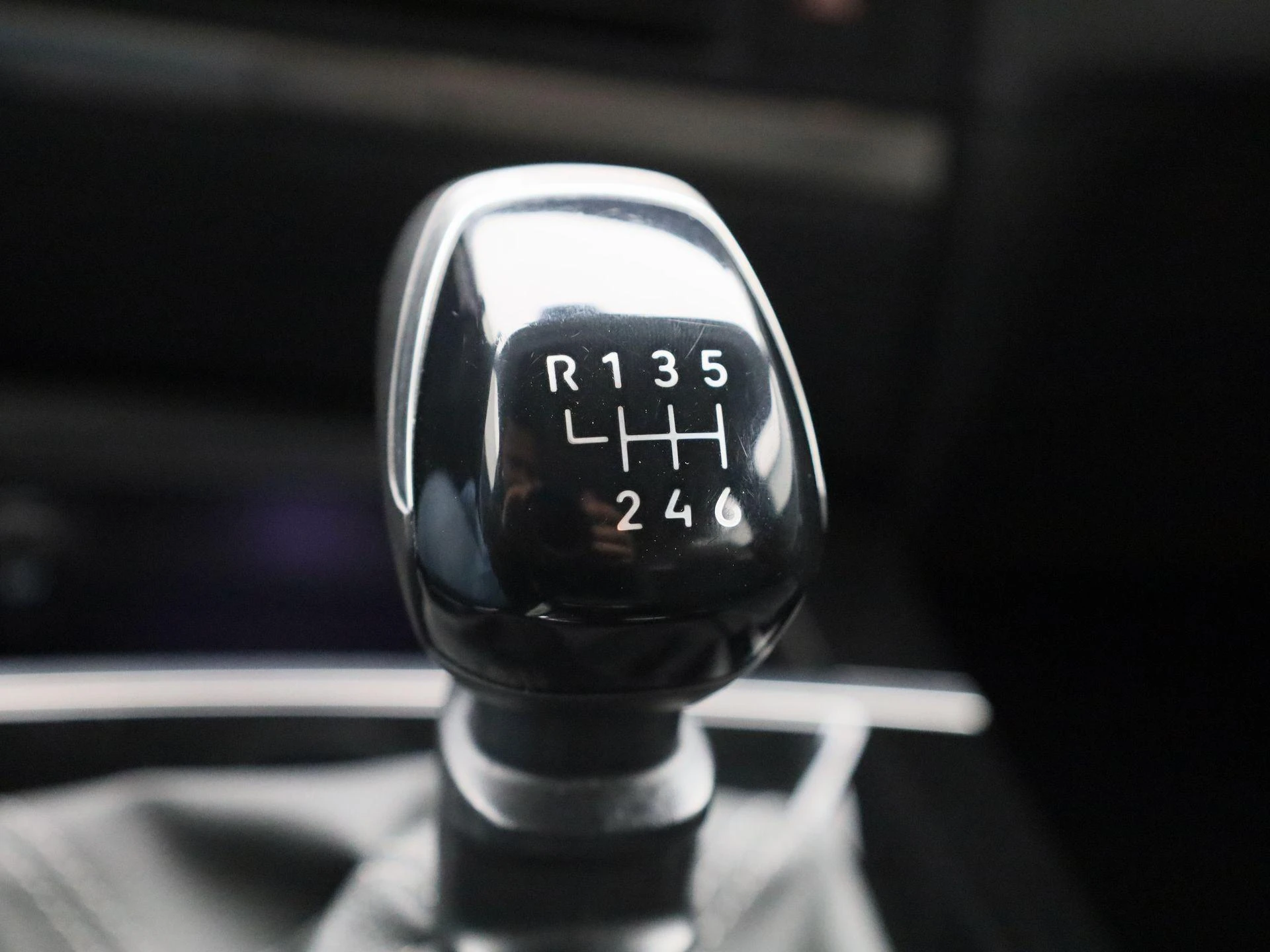 Opel-Astra-image-18