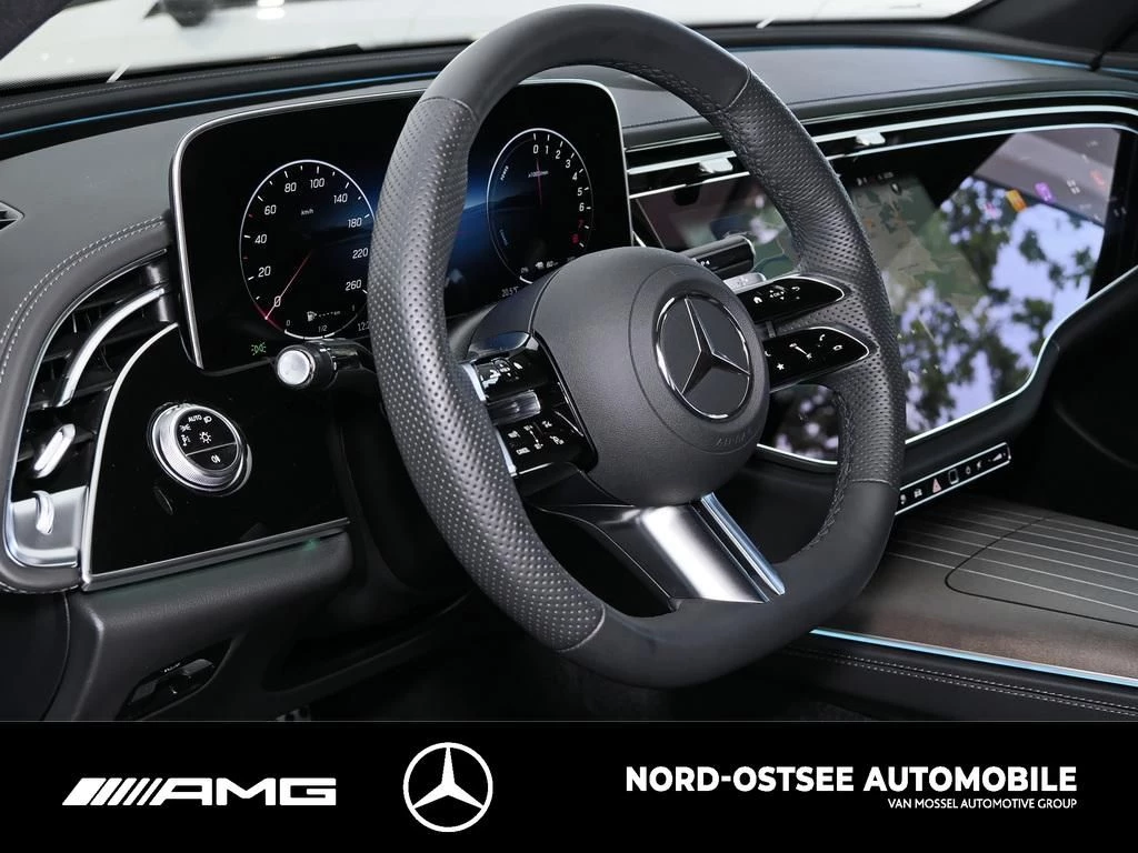Mercedes-Benz E-Klasse 300 e AMG LEDER DISTRO SUPERSCREEN NIGHT SOUND AMG Line