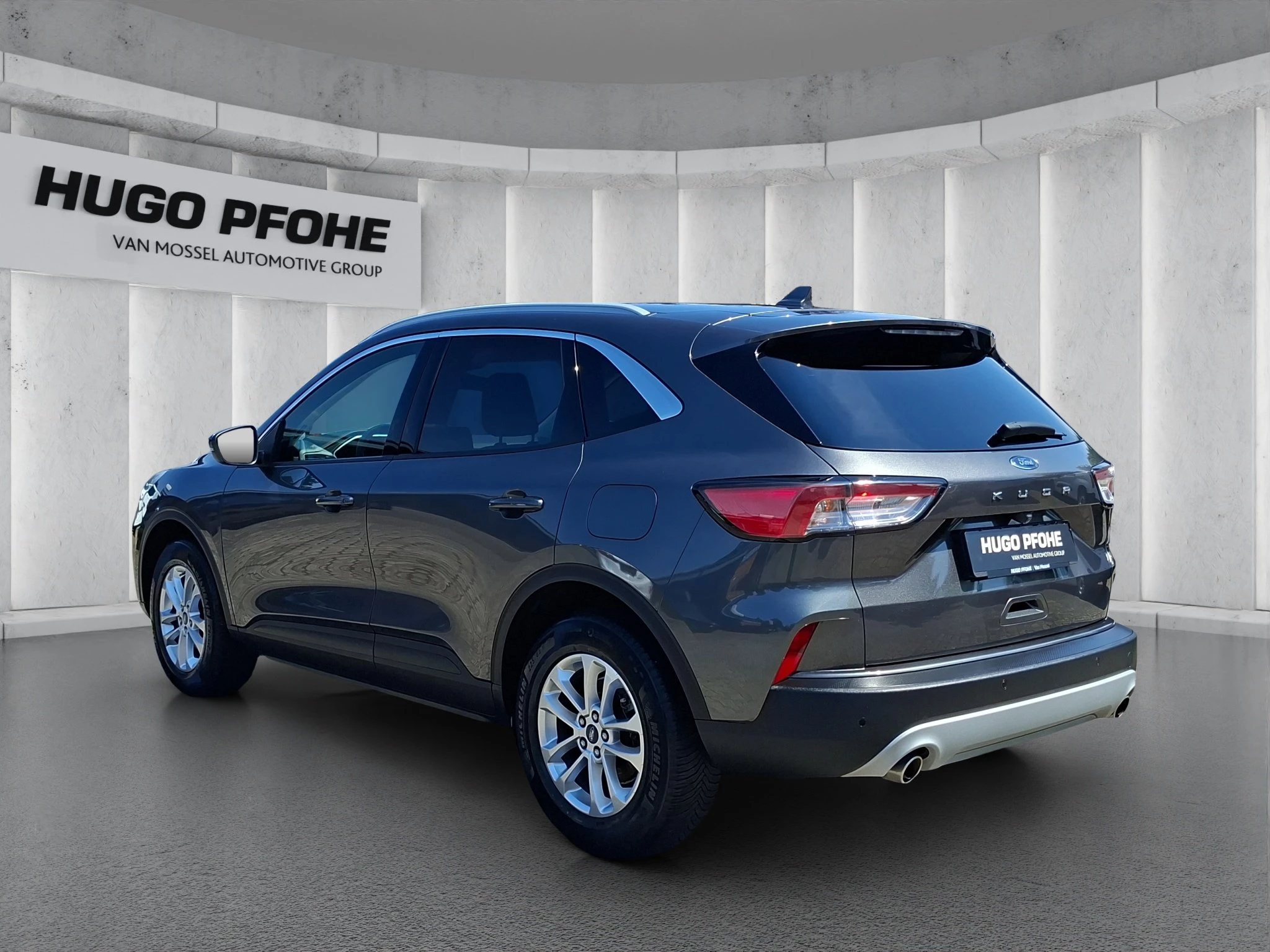 Ford Kuga Titanium 1.5 EB LED | GJR | RFK | SHZ | PDC | LMF | Navi | Klima | BT