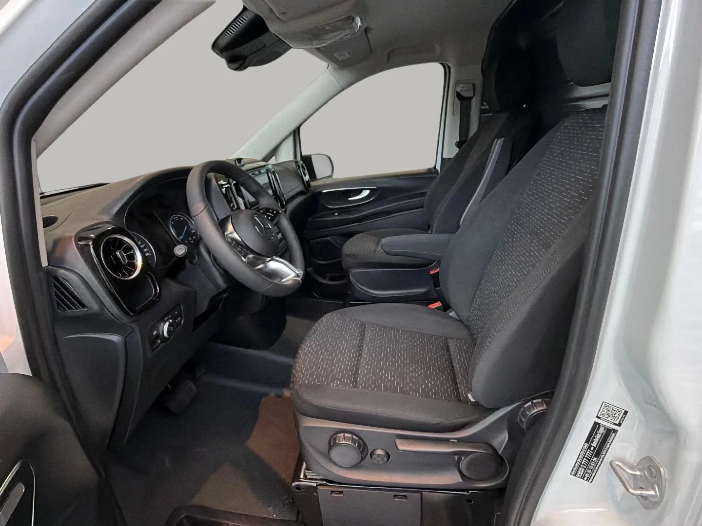 Mercedes-Benz eVito 129 A3 Kassevogn