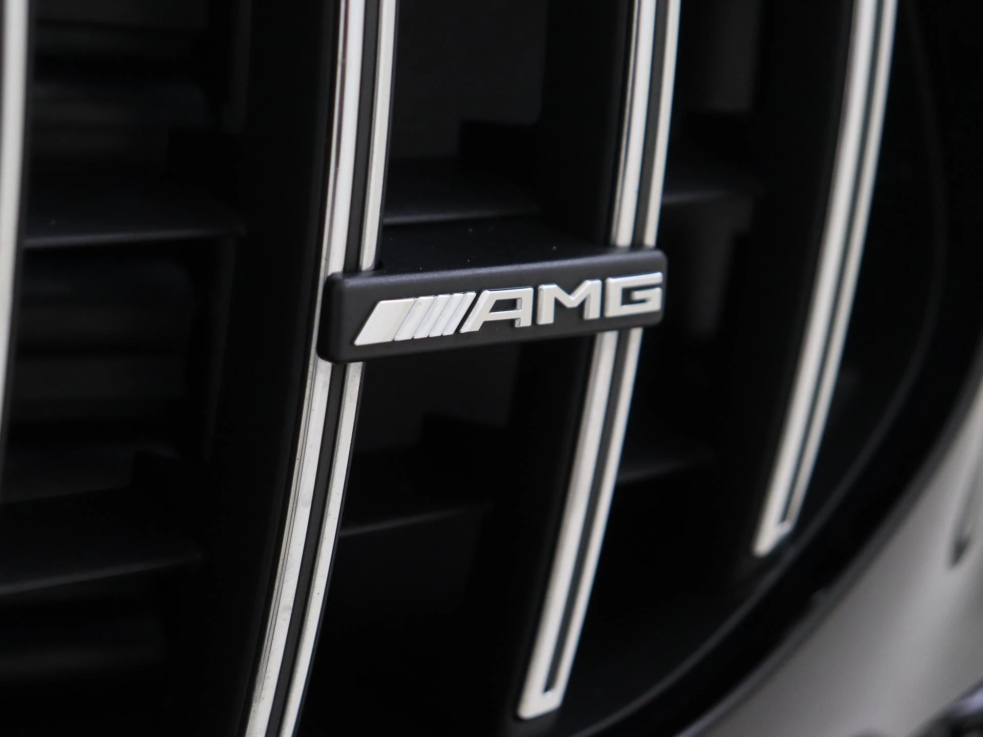 Mercedes-Benz-GLE-image-10