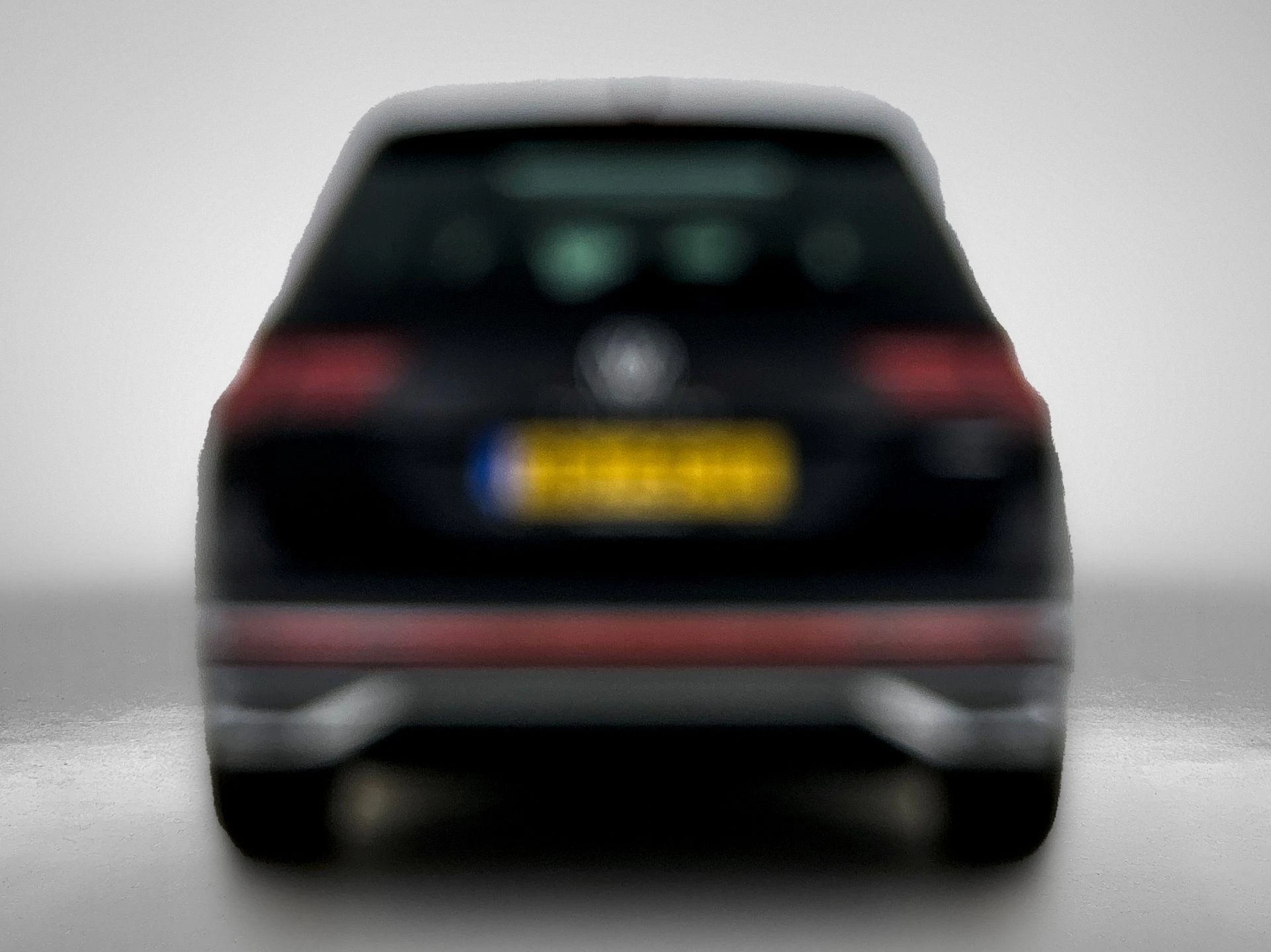 Volkswagen-Tiguan-image-2
