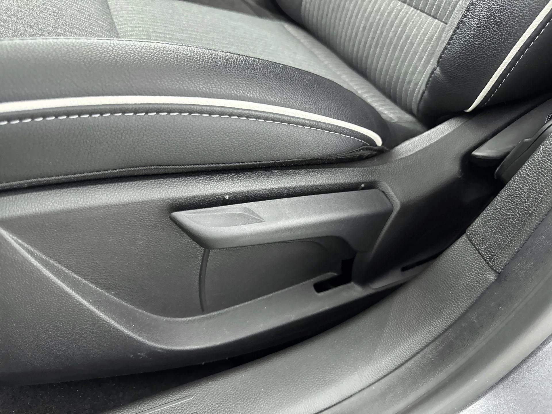 Renault Clio 1.6 E-Tech Hybrid 145Pk Automaat Techno