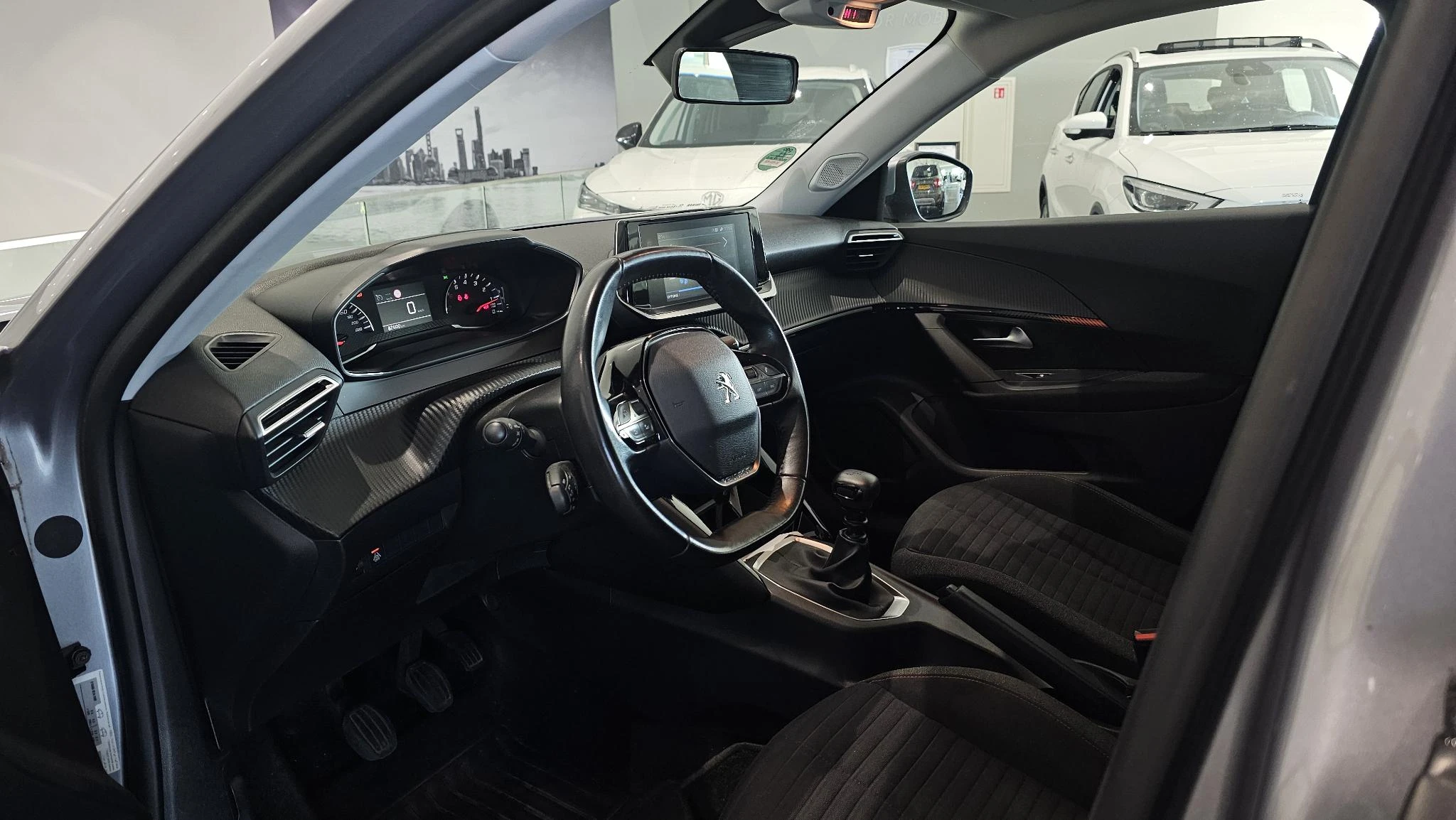 Peugeot-2008-image-10