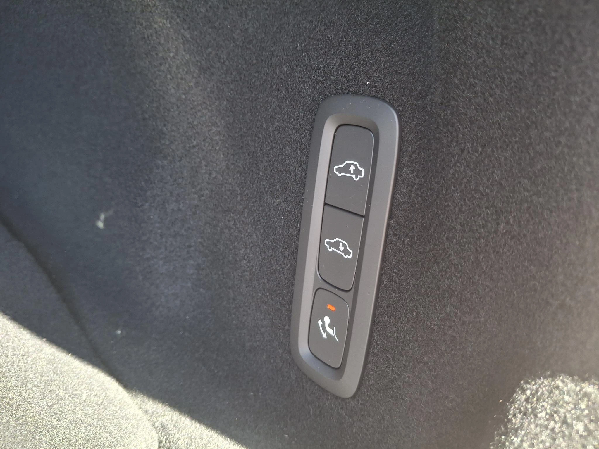 Volvo-XC60-image-13