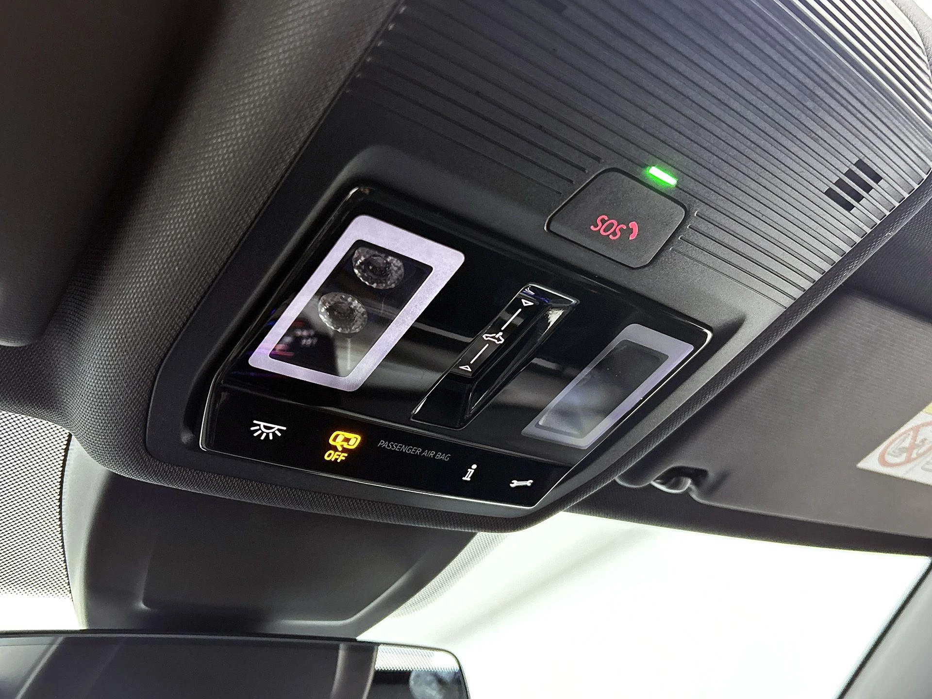 Volkswagen-Golf-image-15