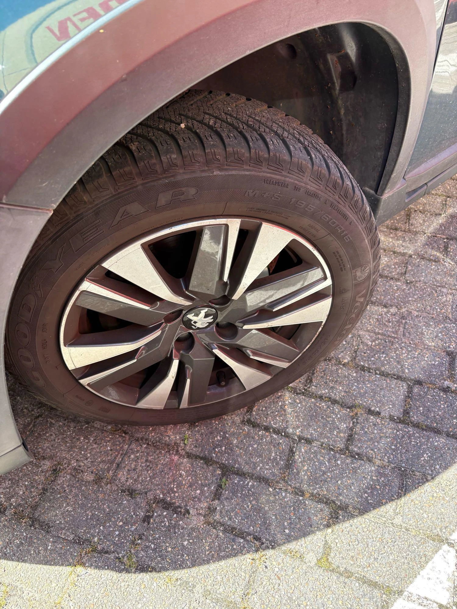 Peugeot-2008-image-13