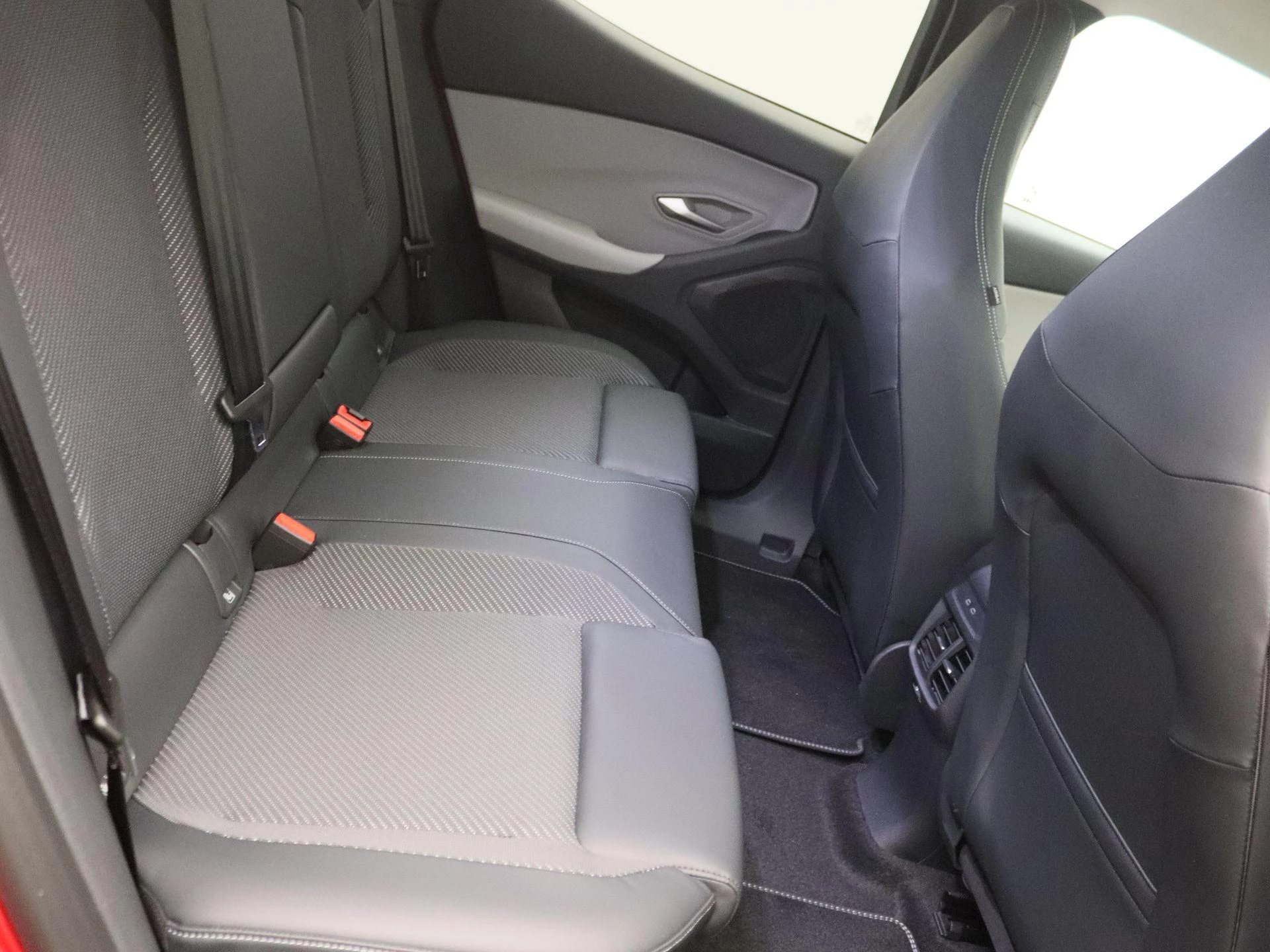 Ford-Explorer-image-23