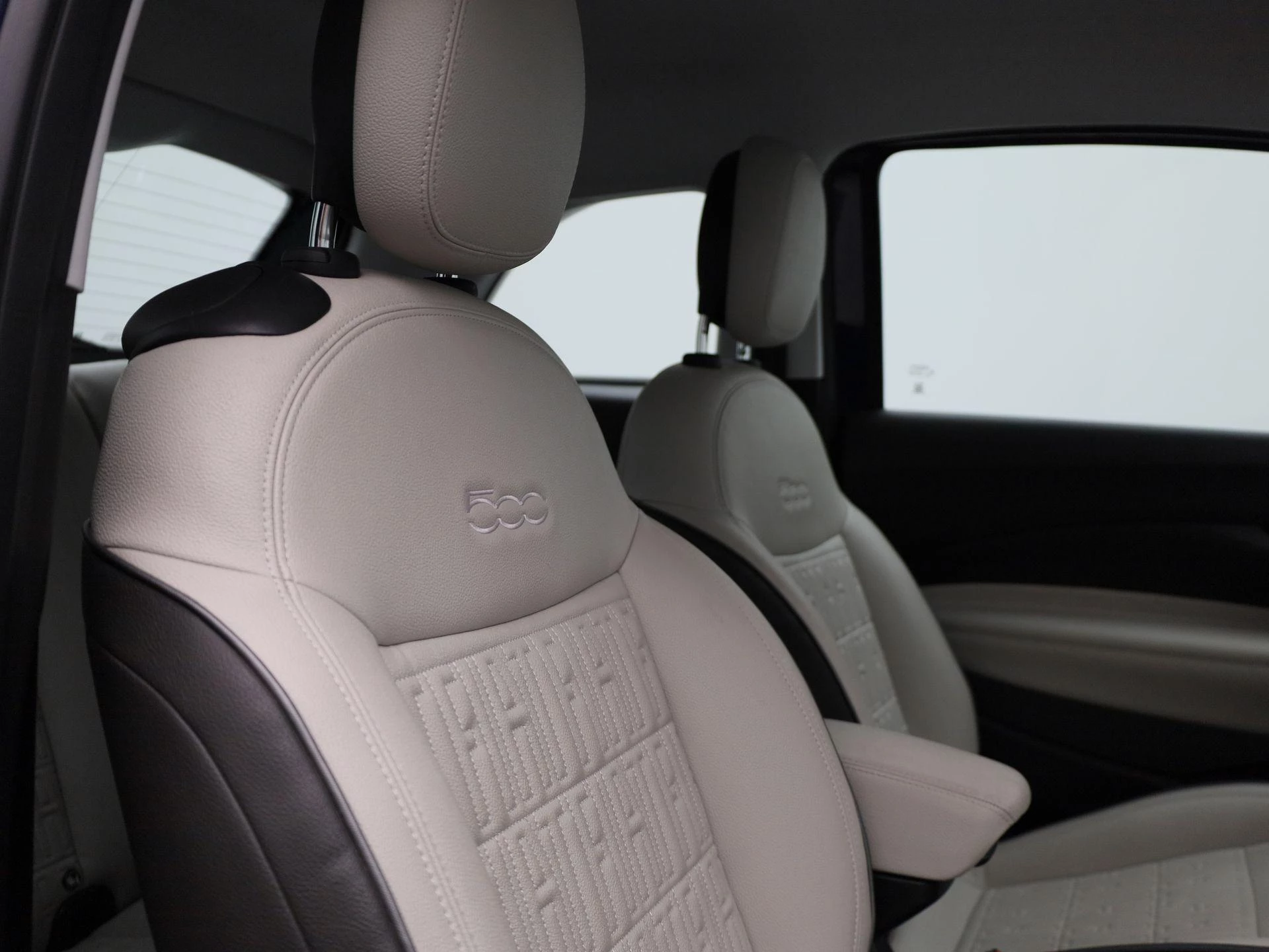 Fiat 500 500e 42 kWh La Prima