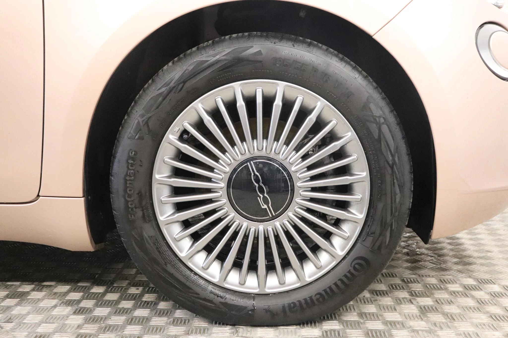 Fiat 500e 500e 42 kWh
