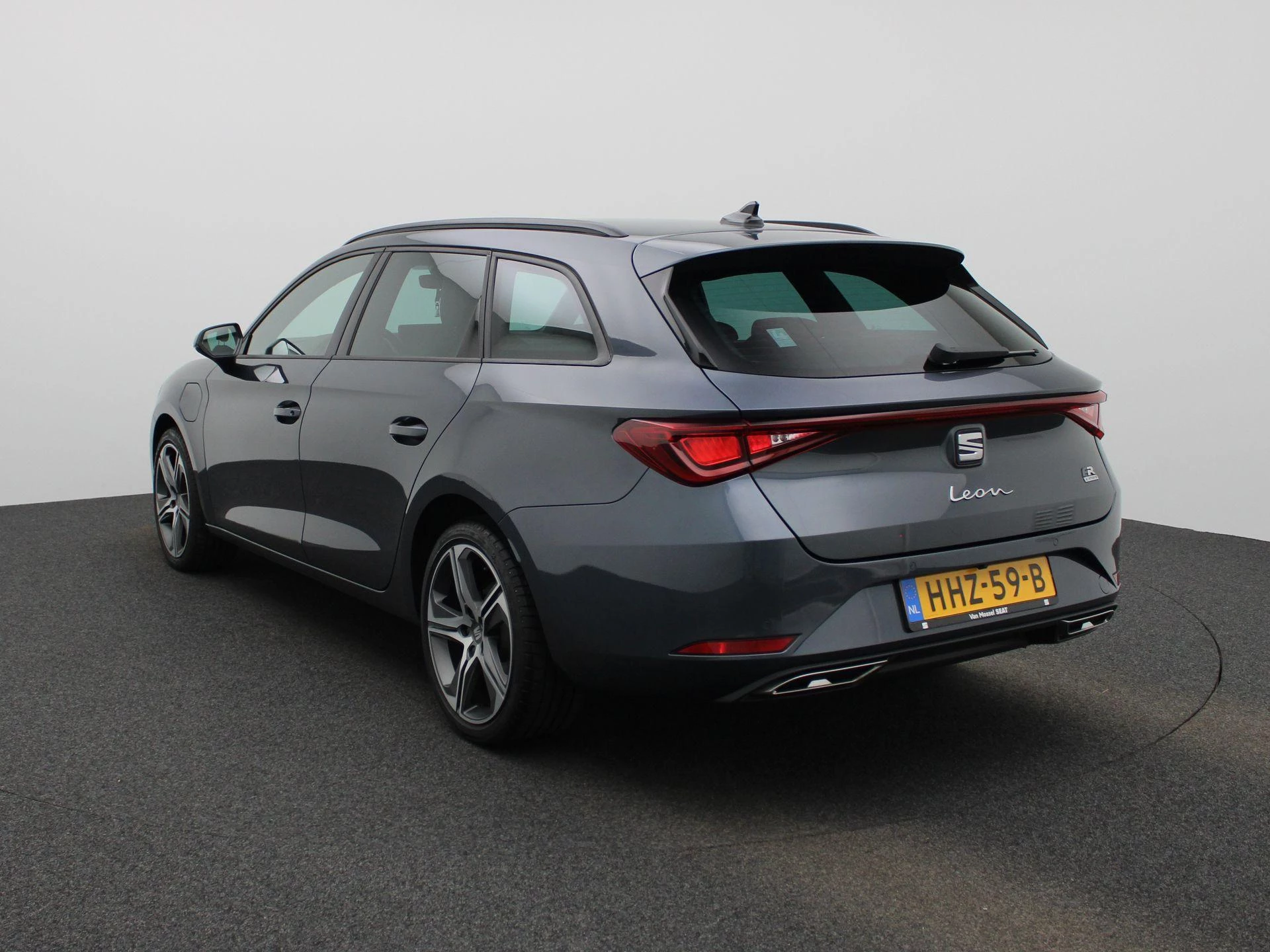 SEAT Leon Sportstourer 1.5 TSI e-Hybrid FR Business