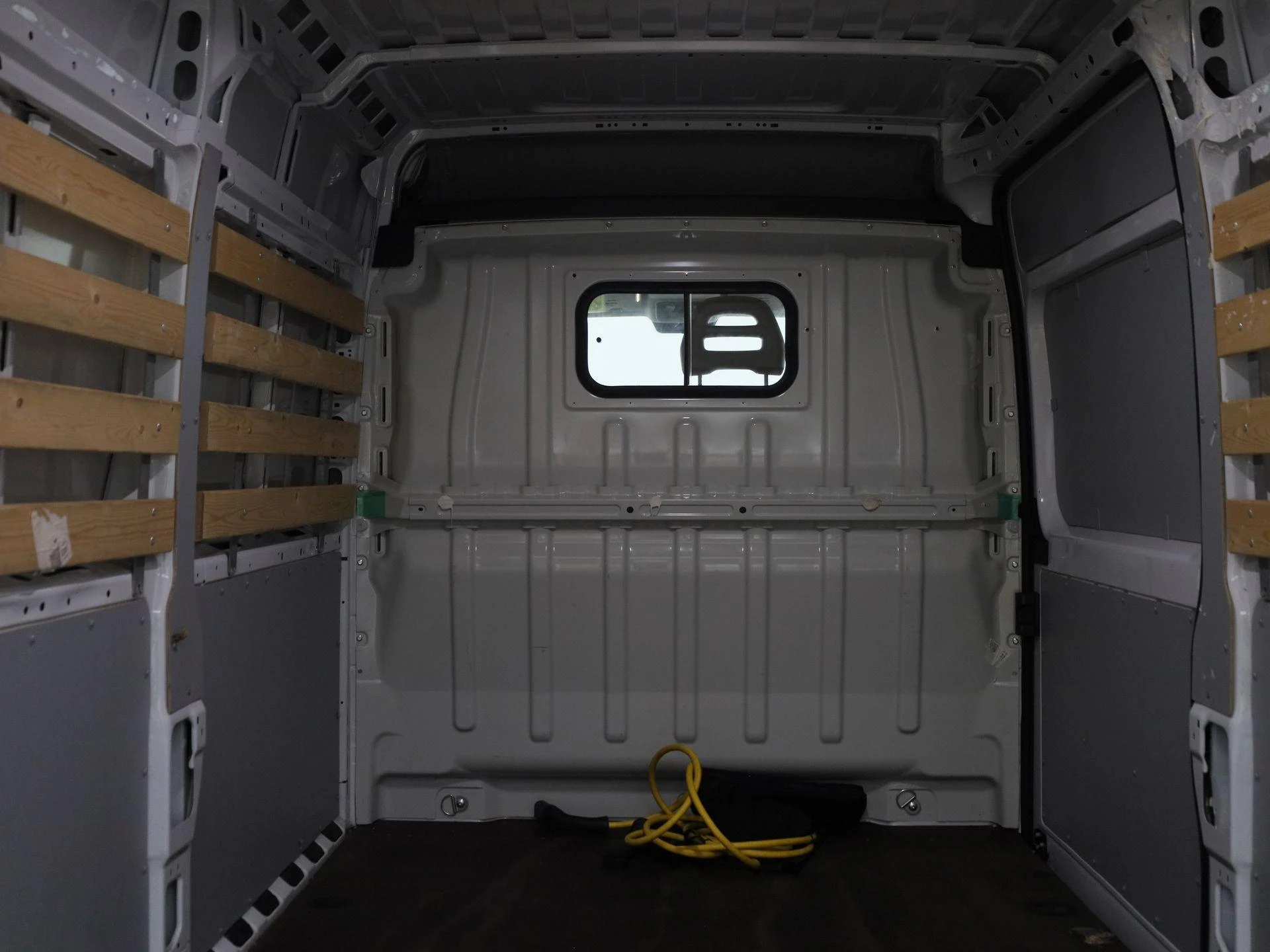 Fiat-E-Ducato-image-12